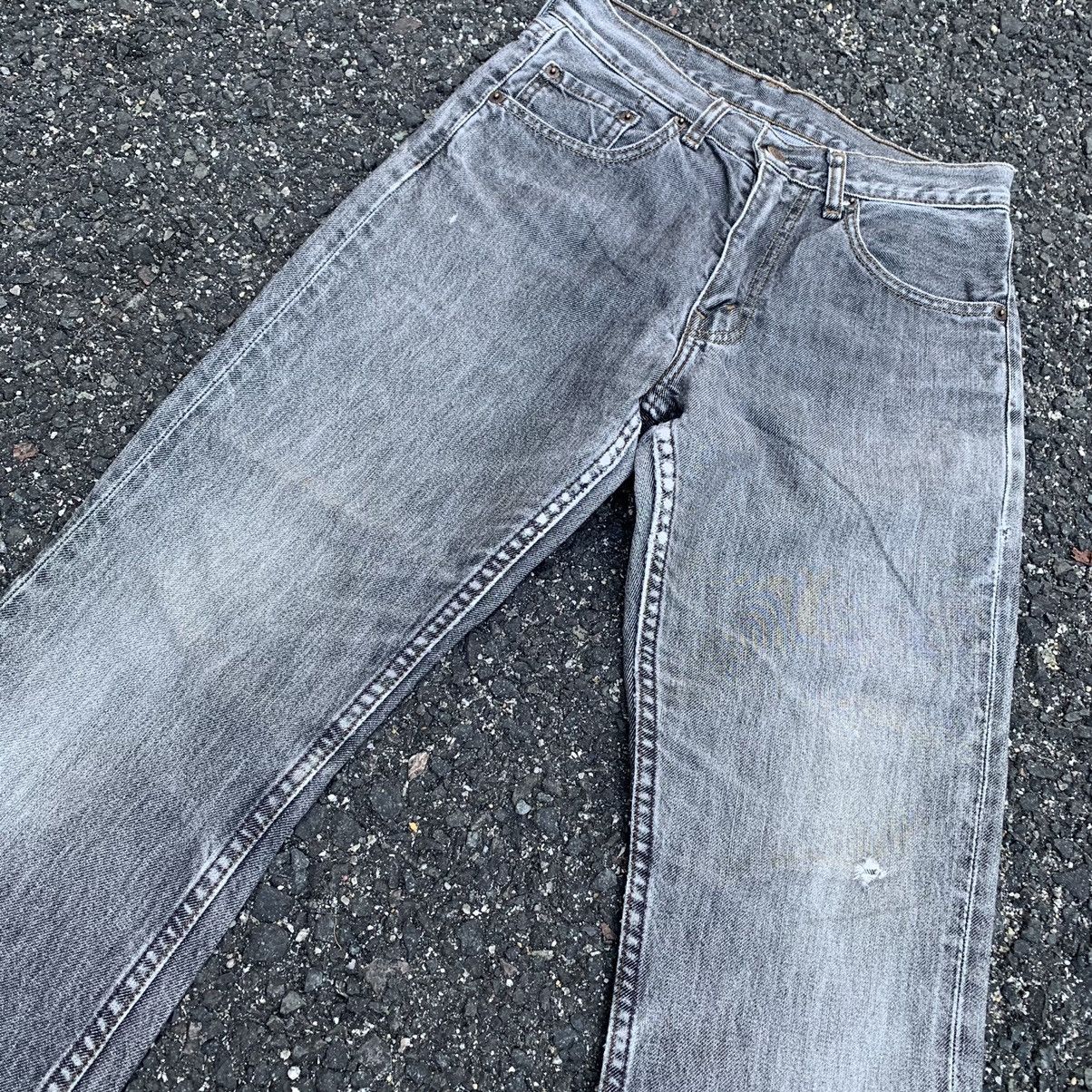 Levi's Levi’s 505 Jeans Faded Levis Denim Ankle Pants Size US 26 / EU 42 - 4 Thumbnail