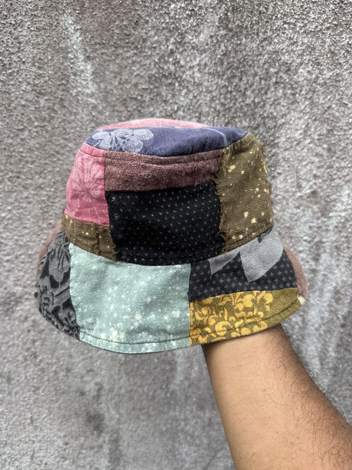 Vintage Rare Patchwork Style Bucket Hat Size ONE SIZE - 1 Thumbnail