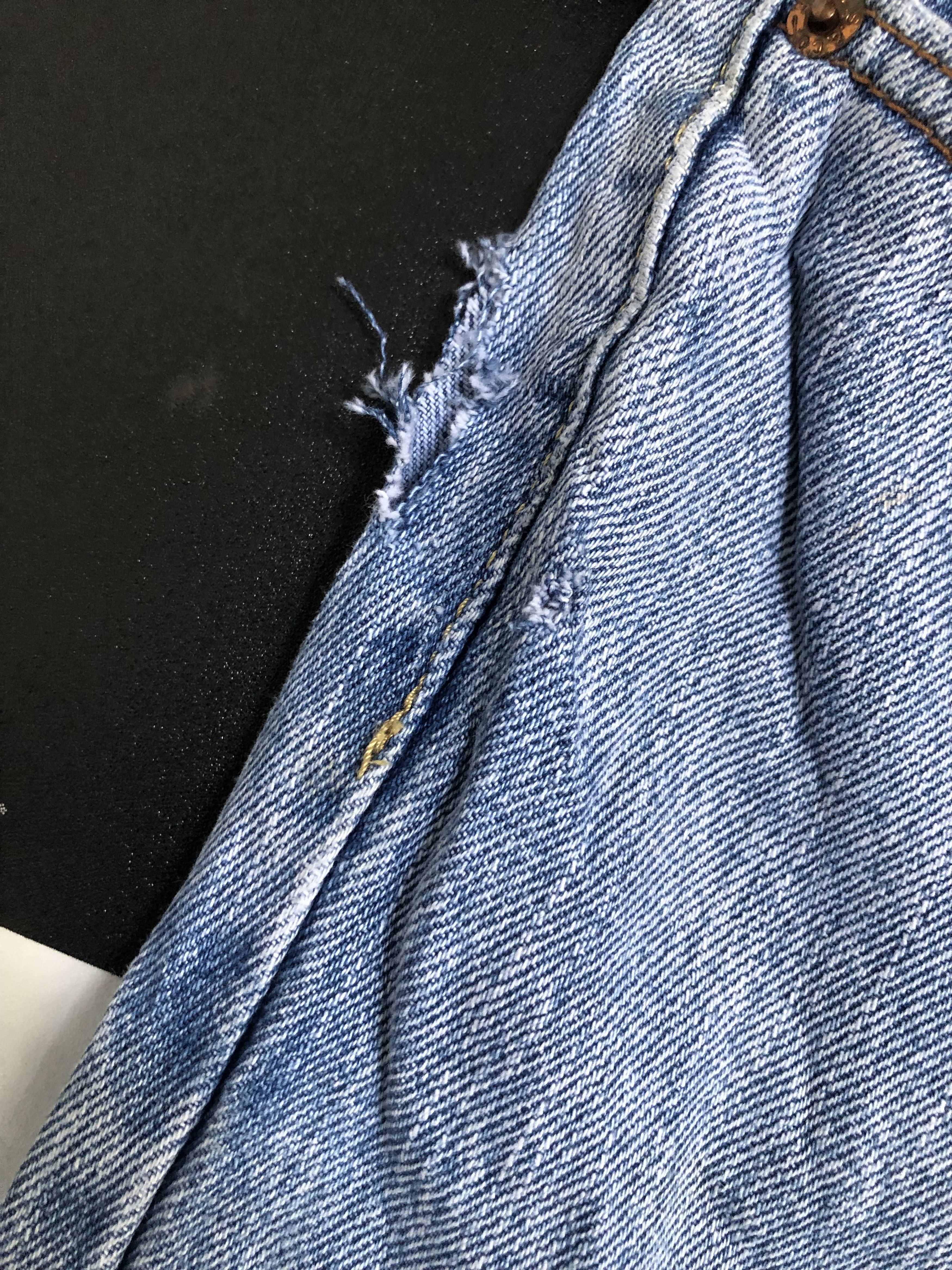 Levi's × Vintage Vintage Levis 550 Denim Jeans L440 Size US 41 - 11 Thumbnail