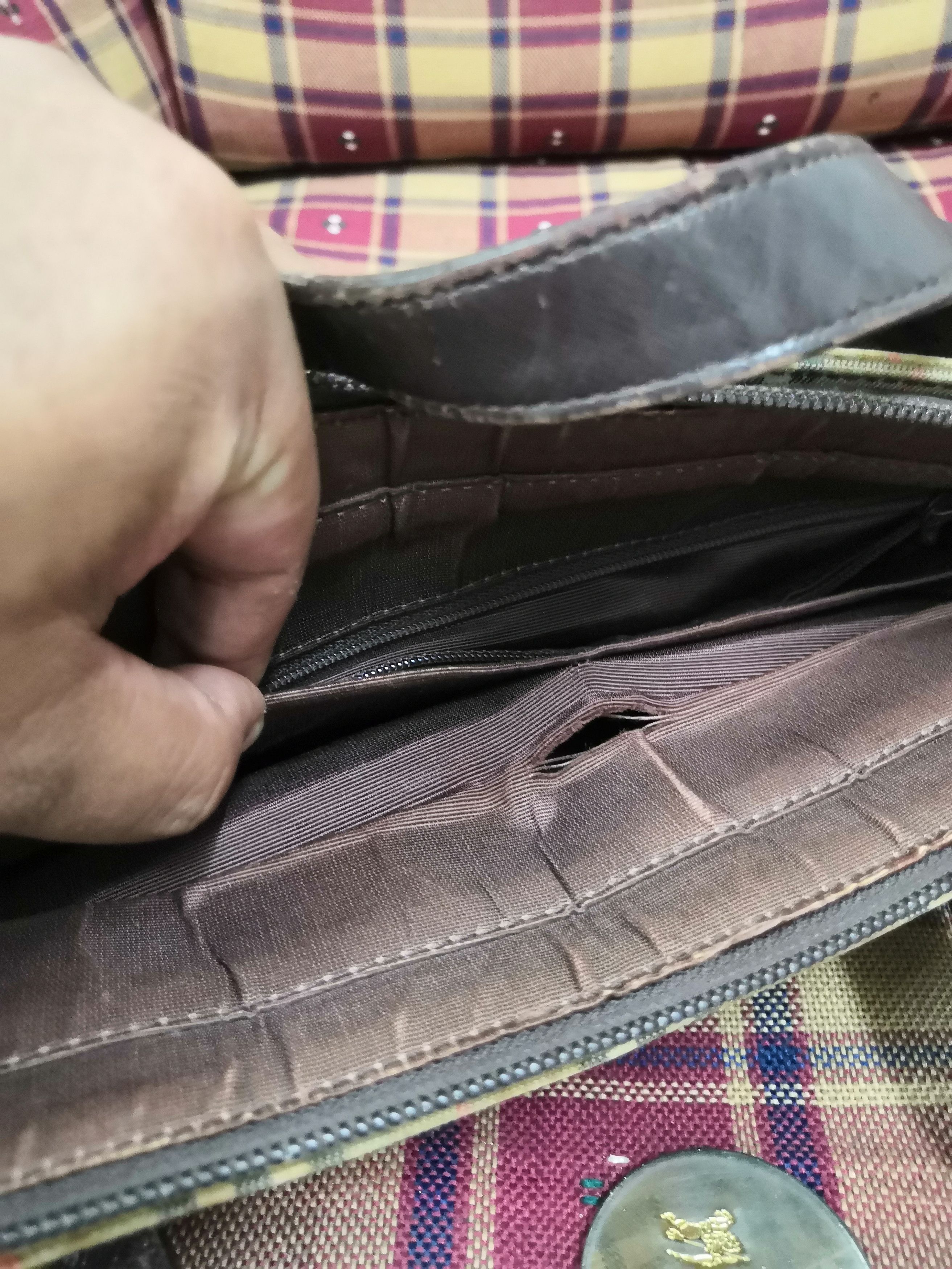 Burberry Vtg Burberry Nova Check Shoulder Bag Size ONE SIZE - 8 Thumbnail