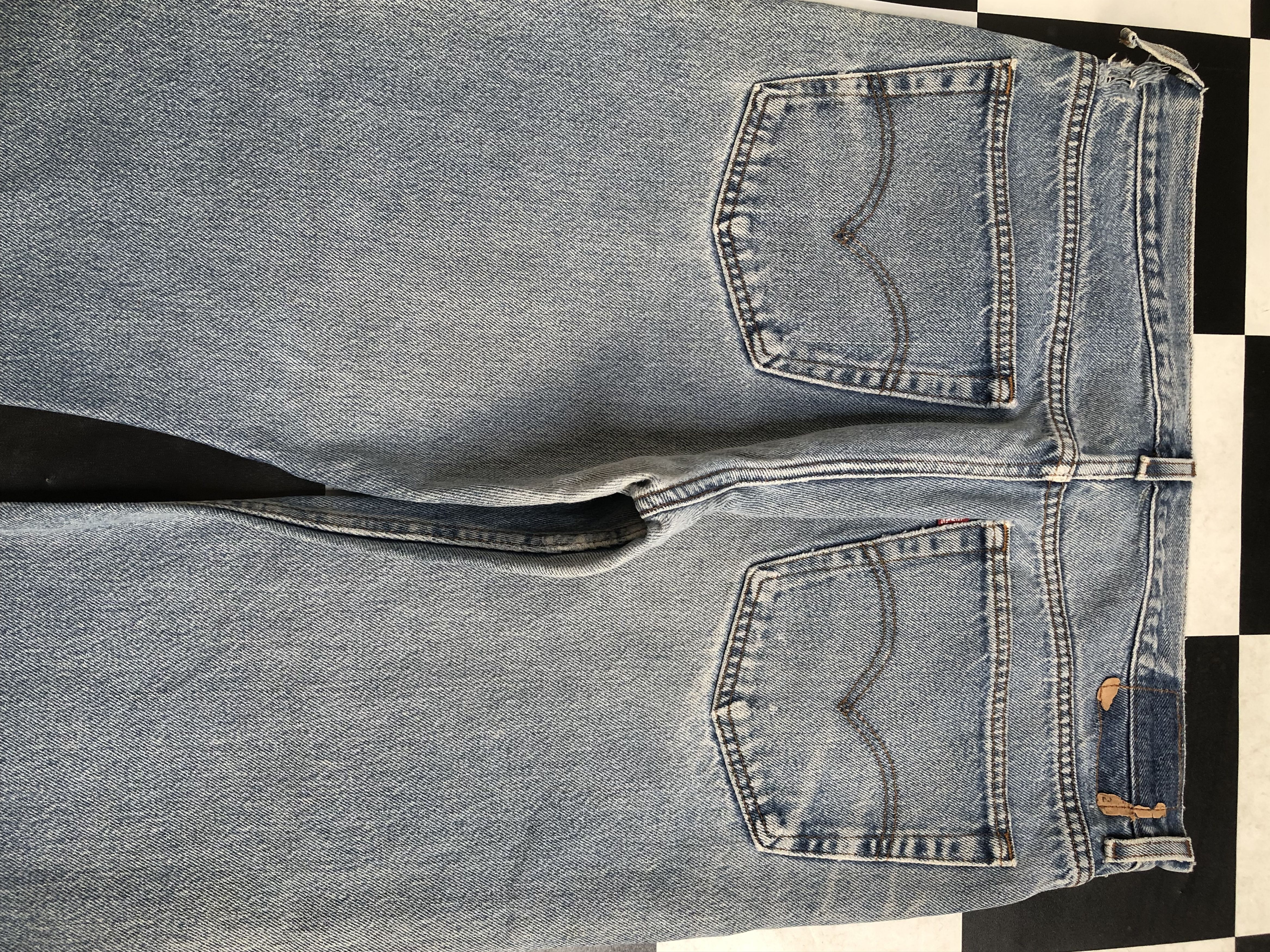 Levi's × Vintage Vintage Levi's 505 Faded Denim Jeans L396 Size US 36 / EU 52 - 6 Thumbnail