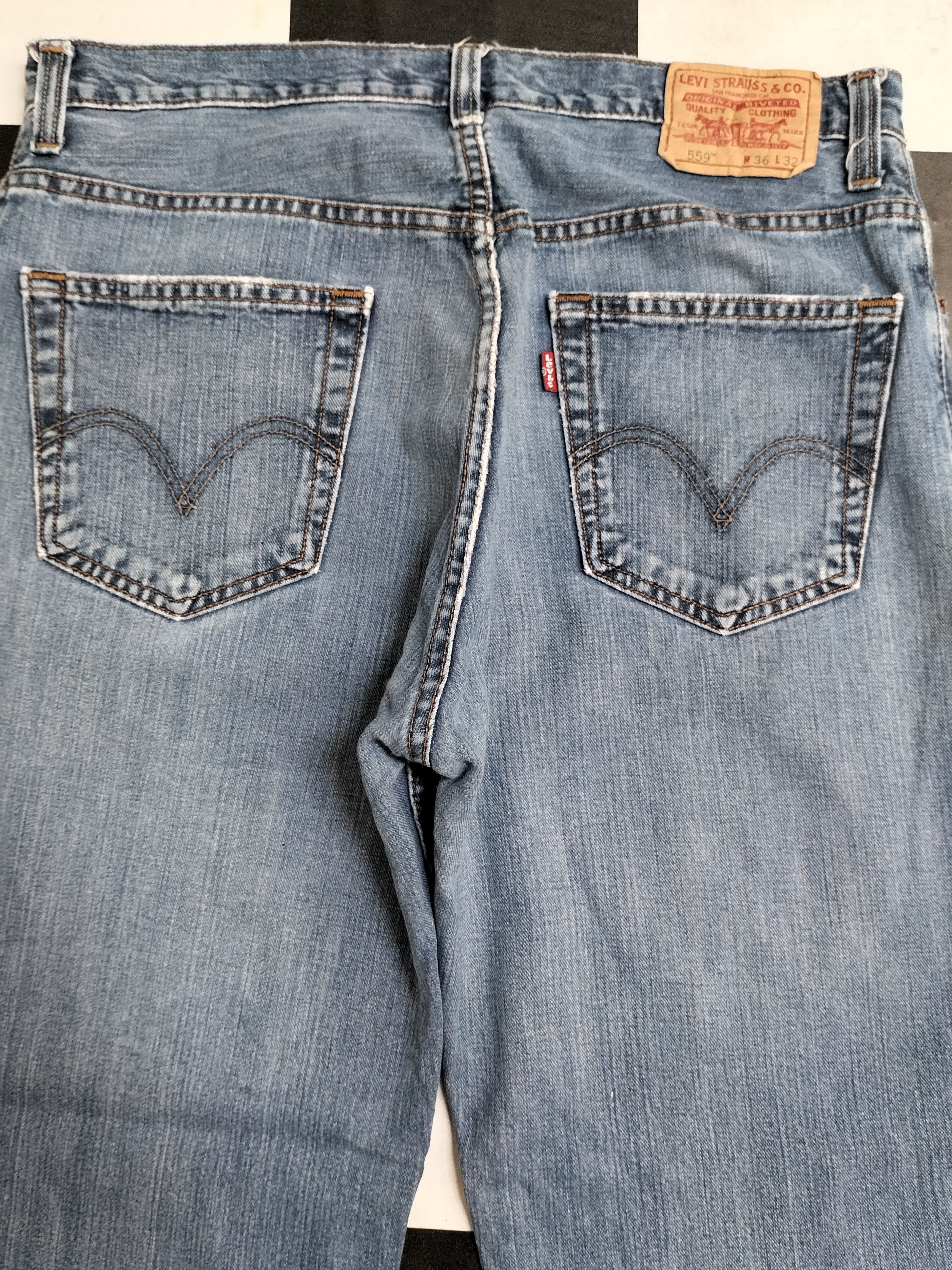 Levi's × Vintage Vintage Levi's 559 Denim Jeans L480 Size US 35 - 9 Thumbnail