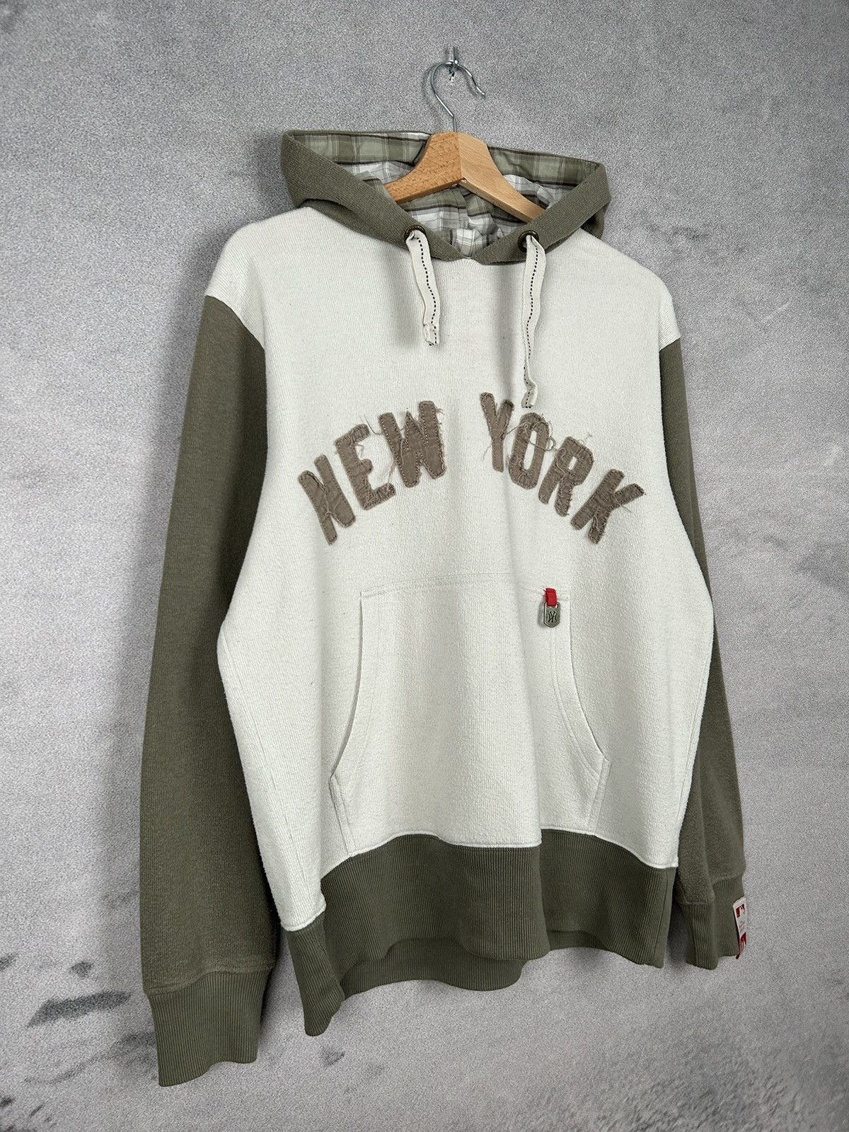Majestic Vintage New York Yankees MLB Majestic Beige Hoodie Size US L / EU 52-54 / 3 - 4 Thumbnail
