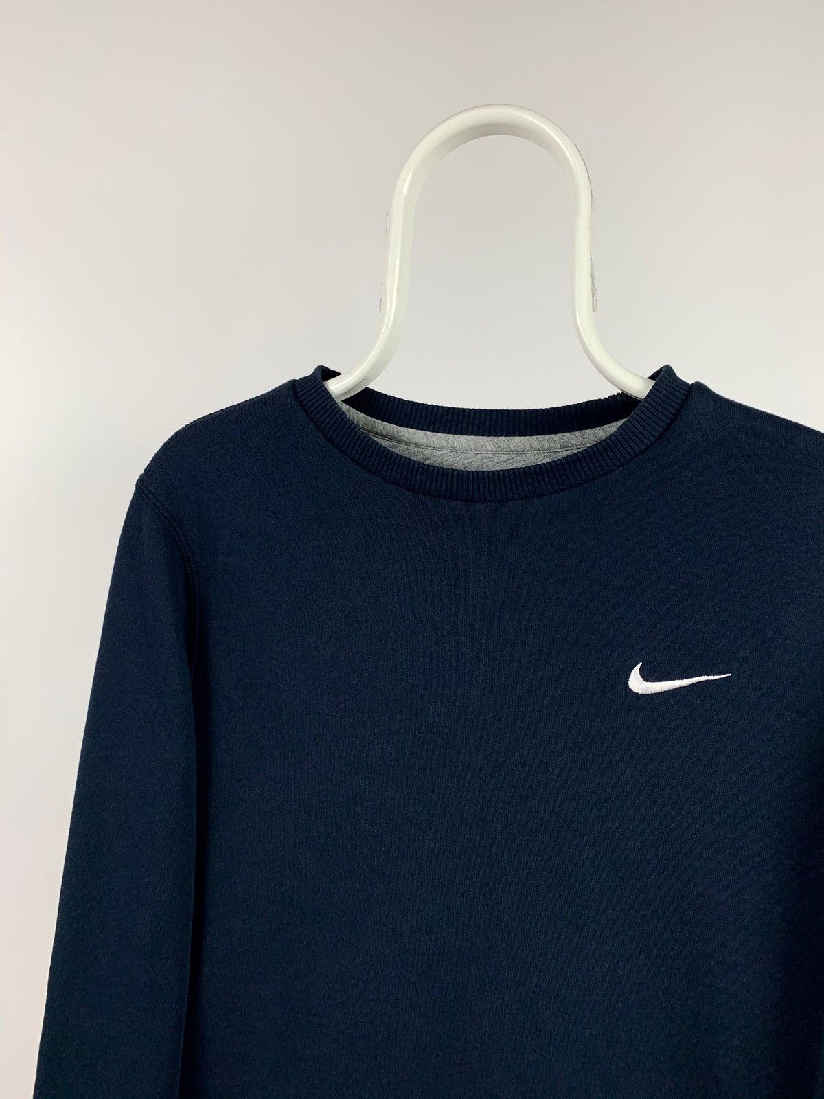 Nike Vintage Nike Mini Swoosh Crewneck Sweatshirt Travis Style Size US M / EU 48-50 / 2 - 4 Thumbnail