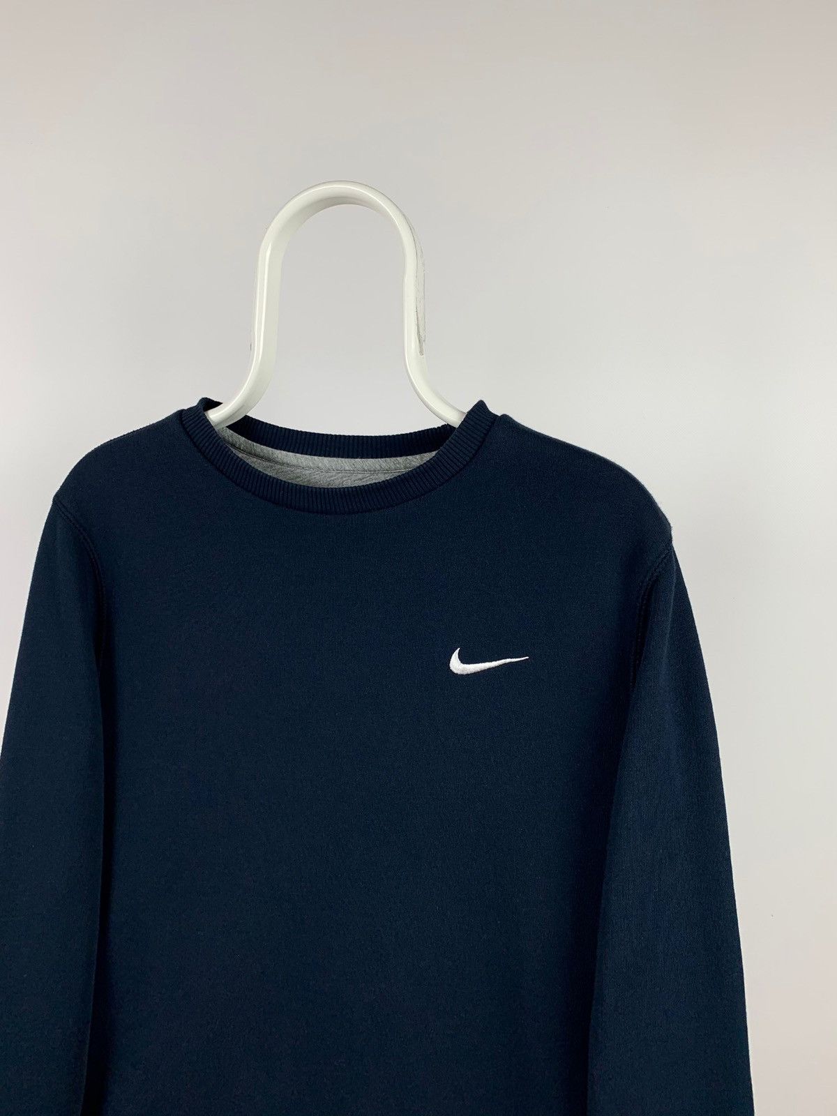 Nike Vintage Nike Mini Swoosh Crewneck Sweatshirt Travis Style Size US M / EU 48-50 / 2 - 3 Thumbnail