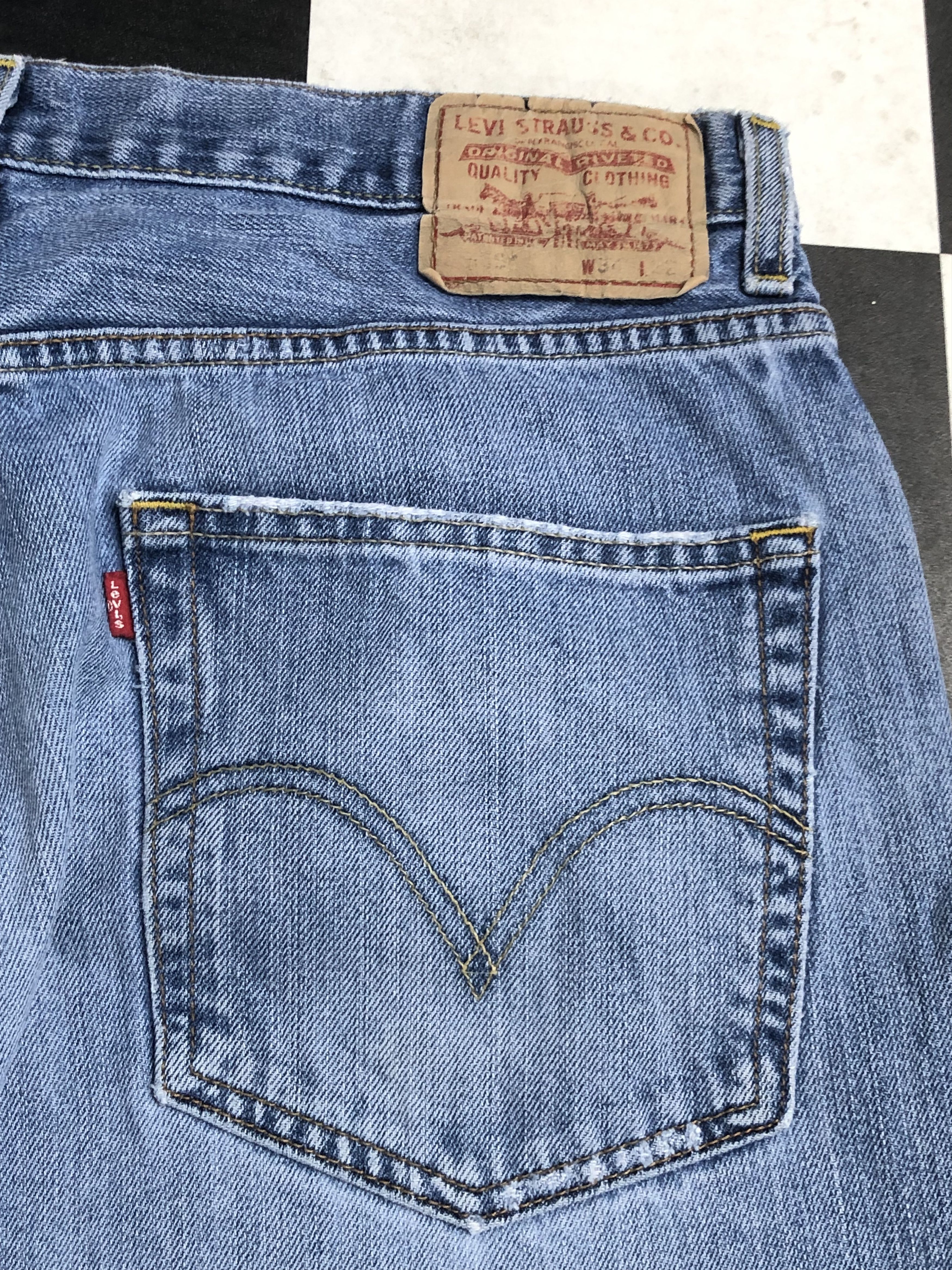 Levi's × Vintage Vintage Levi's 569 Denim Jeans L458 Size US 34 / EU 50 - 7 Thumbnail