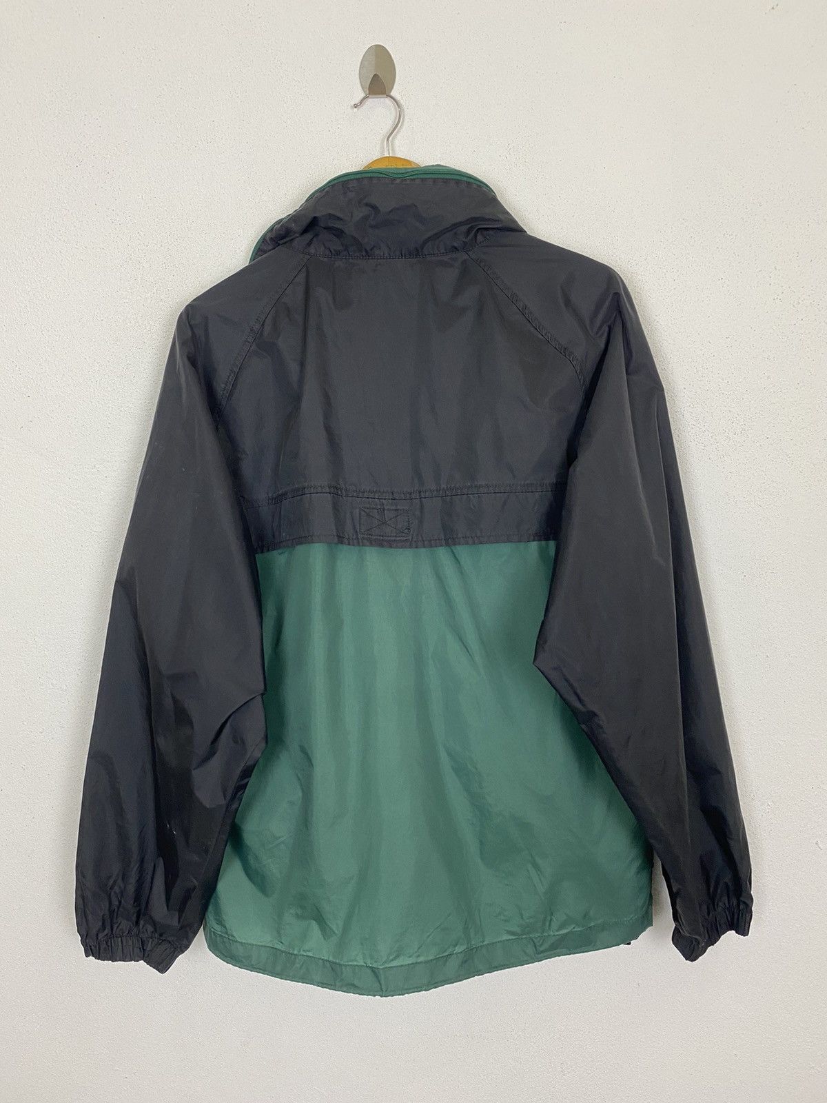 Columbia COLUMBIA SPORTWEAR COMPANY WINDBREAKER JACKET Size US L / EU 52-54 / 3 - 5 Thumbnail