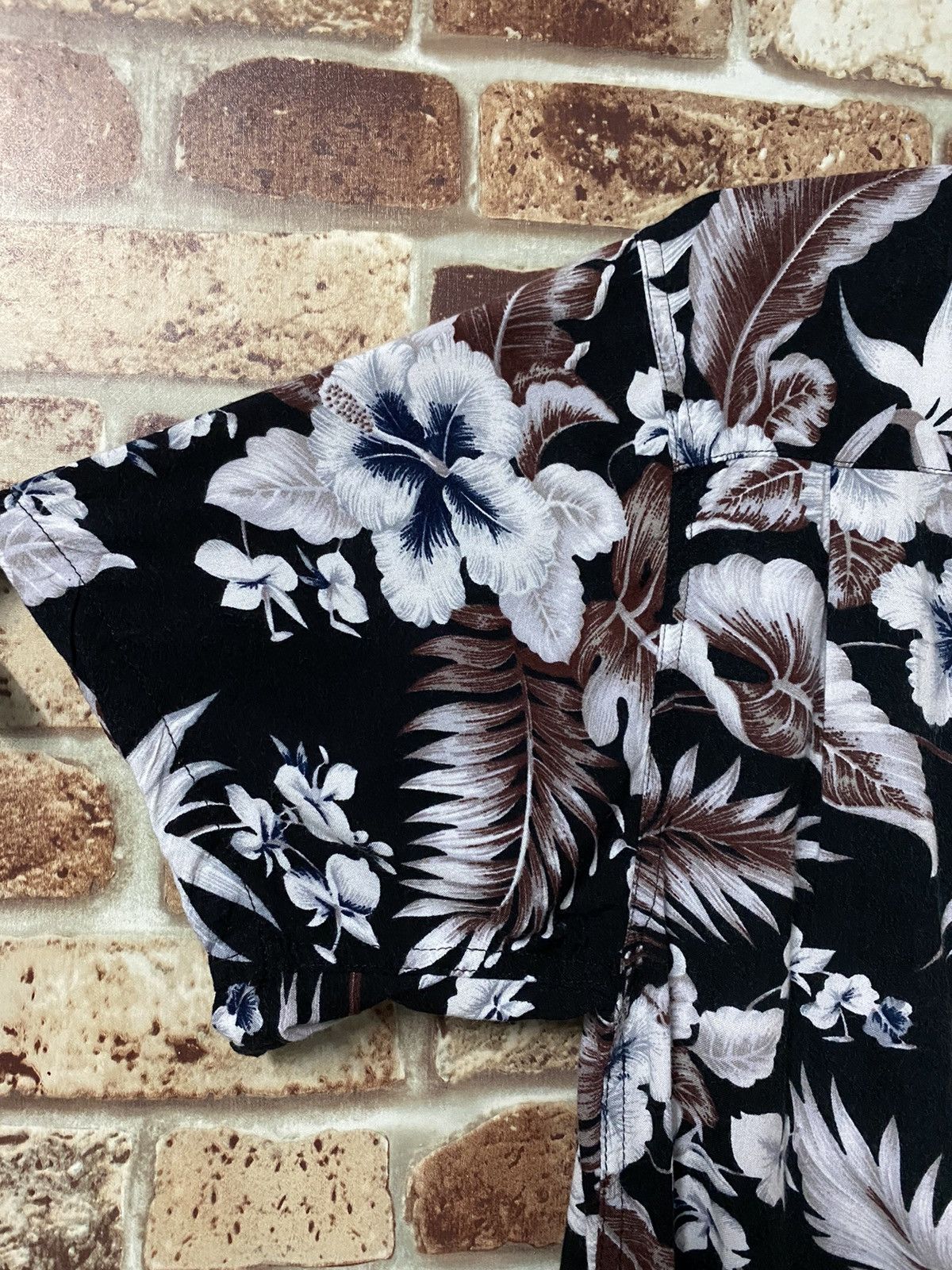 Sun Surf HONOLULU HAWAIIAN SHIRT NICE DESIGN Size US M / EU 48-50 / 2 - 4 Thumbnail