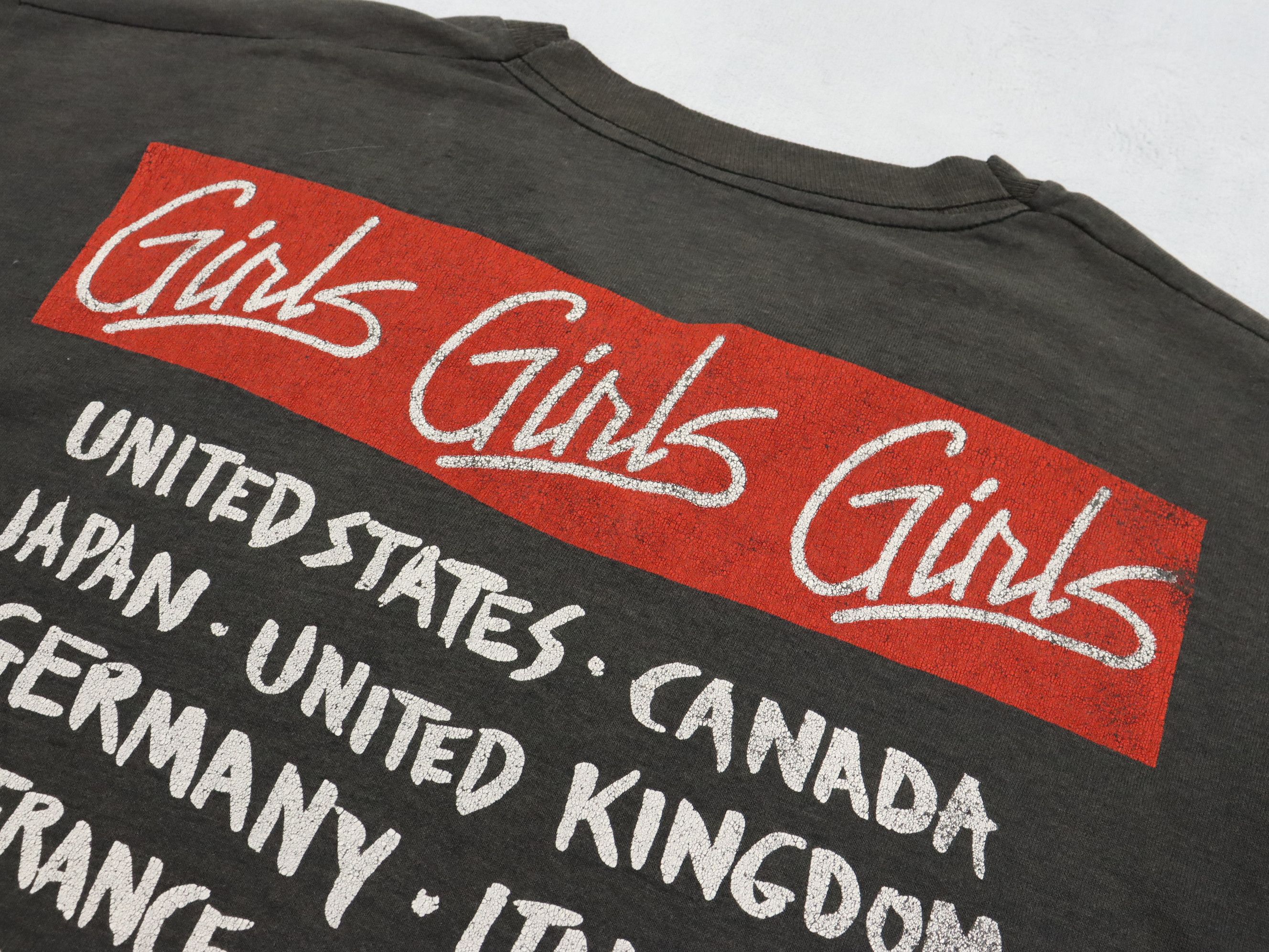 Band Tees Vtg. 80's 1987 Motley Crue Bad Boys Girls Paper Thin Shirt Size US M / EU 48-50 / 2 - 19 Thumbnail
