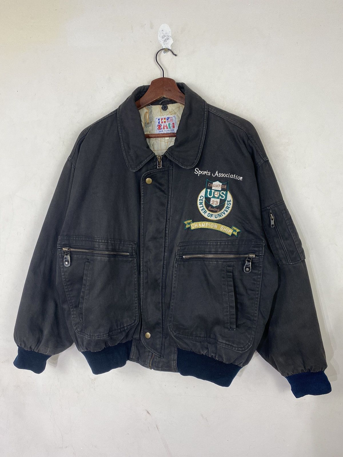 Sports Specialties × Vintage 🔥VINTAGE CENTER OF UNIVERSE BOMBER JACKET Size US L / EU 52-54 / 3 - 4 Thumbnail
