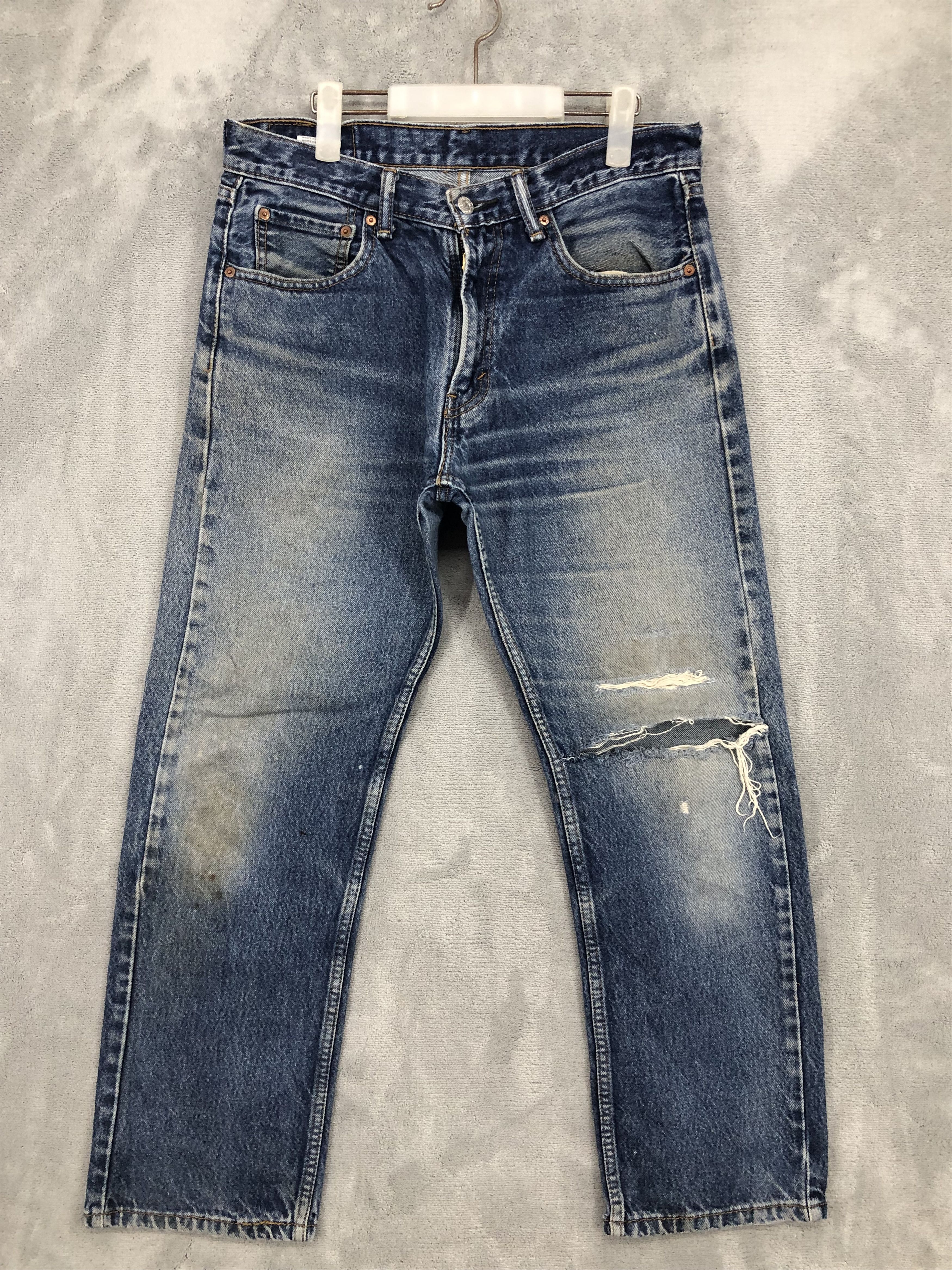 Levi's Vintage Levis 505 Distressed Jeans Size US 32 / EU 48 - 1 Thumbnail