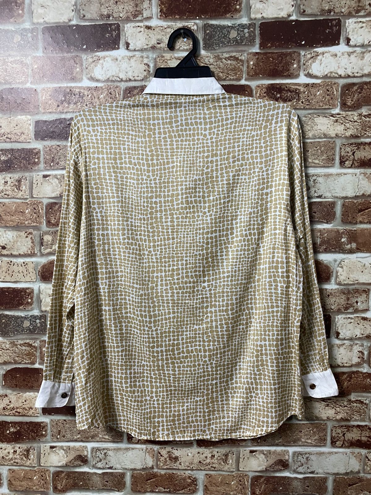 Christian Dior Monsieur CHRISTIAN DIOR SPORT BUTTON SHIRT Size US M / EU 48-50 / 2 - 3 Thumbnail