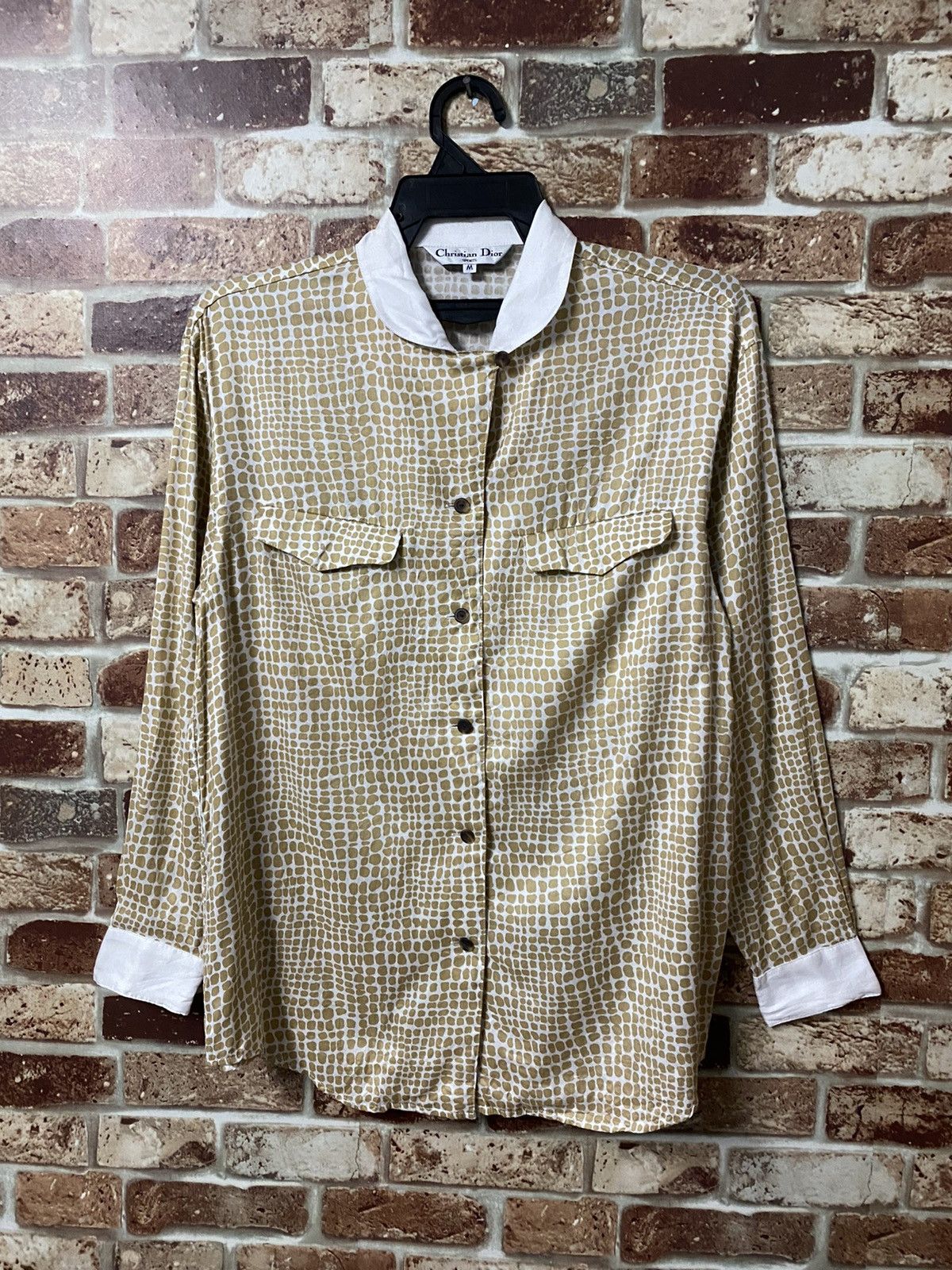 Christian Dior Monsieur CHRISTIAN DIOR SPORT BUTTON SHIRT Size US M / EU 48-50 / 2 - 1 Thumbnail