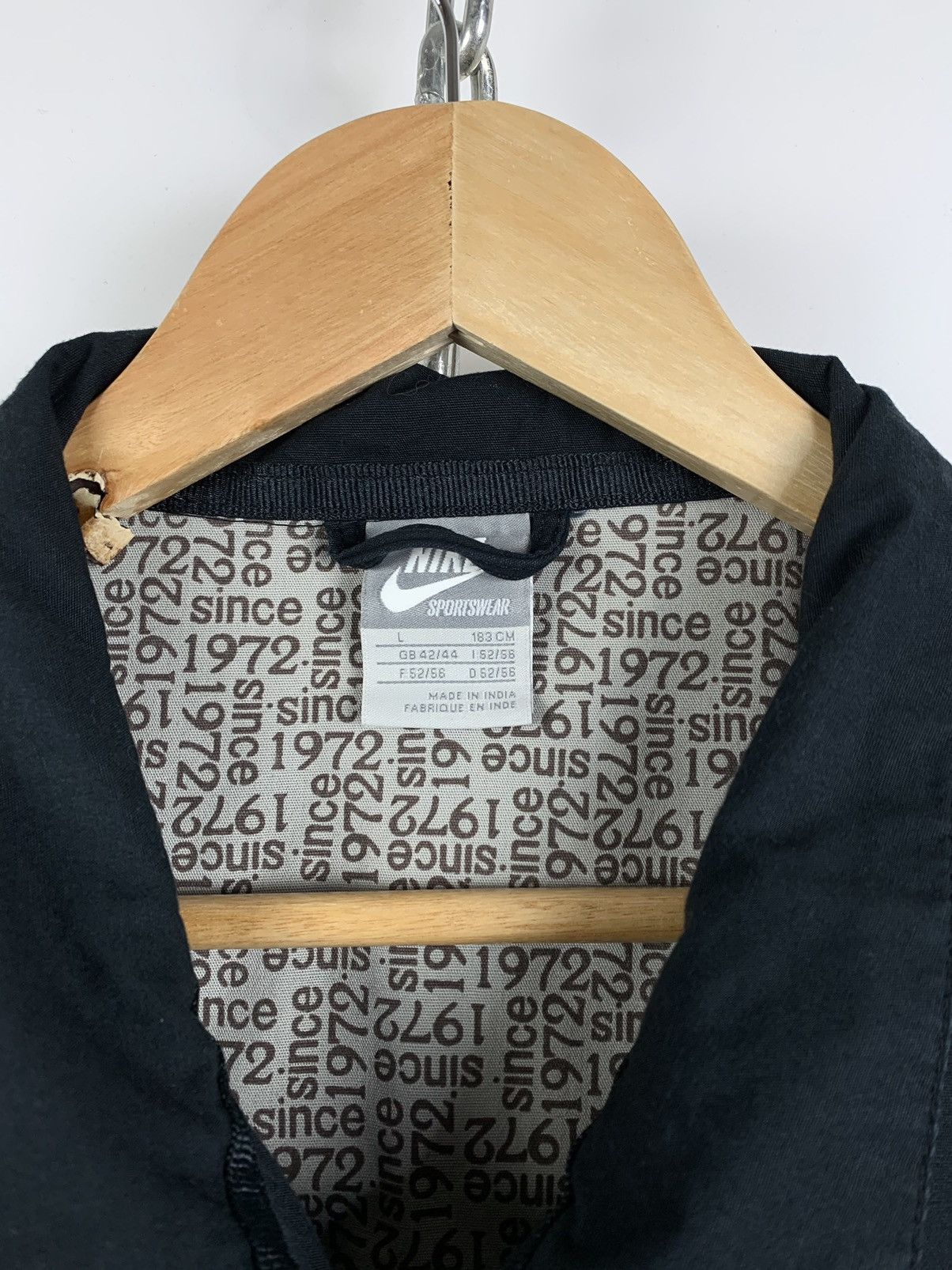 Nike Vintage Nike Air Shoes Zipper Bomber Jacket Size US L / EU 52-54 / 3 - 17 Thumbnail