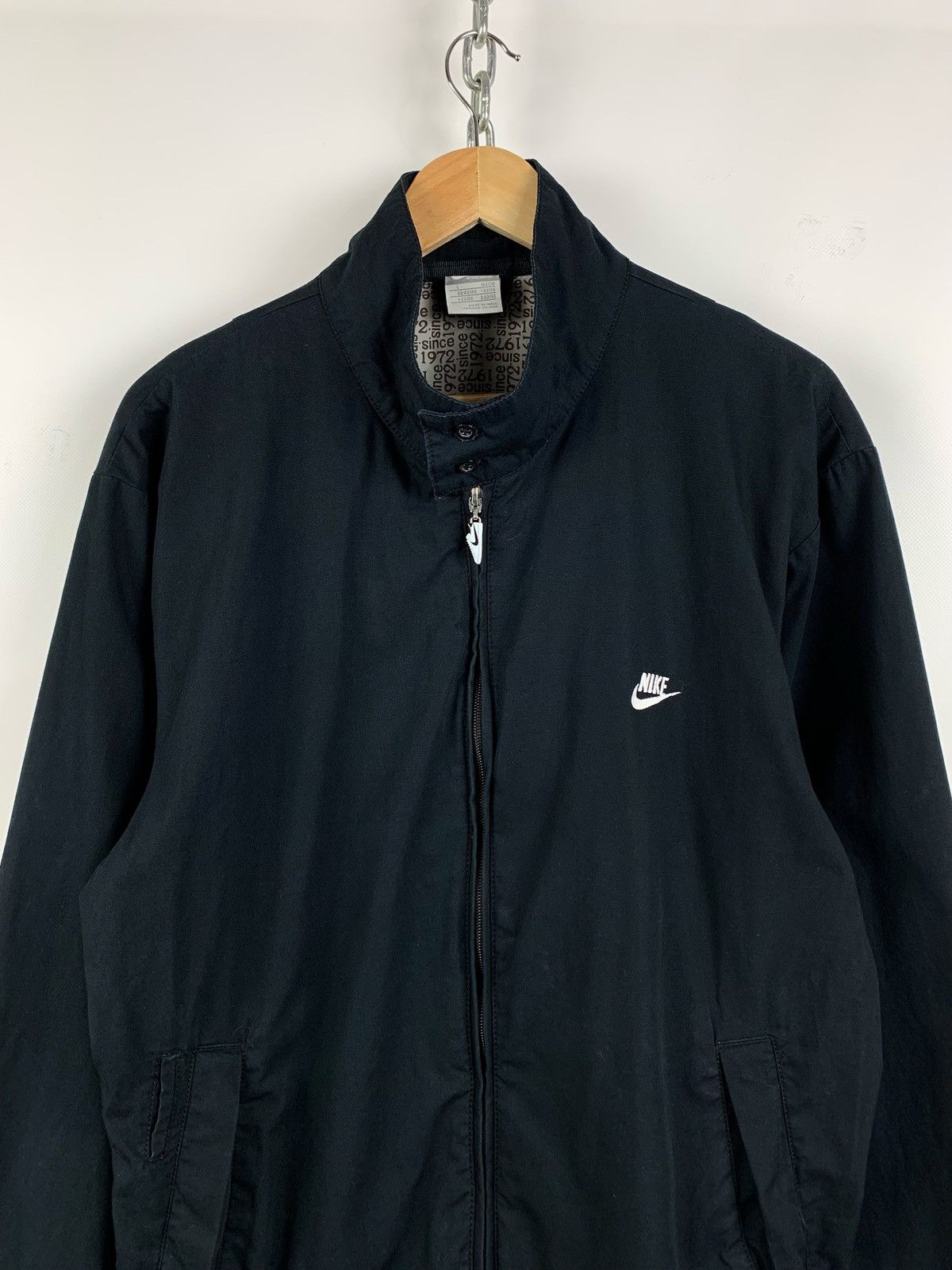 Nike Vintage Nike Air Shoes Zipper Bomber Jacket Size US L / EU 52-54 / 3 - 3 Thumbnail