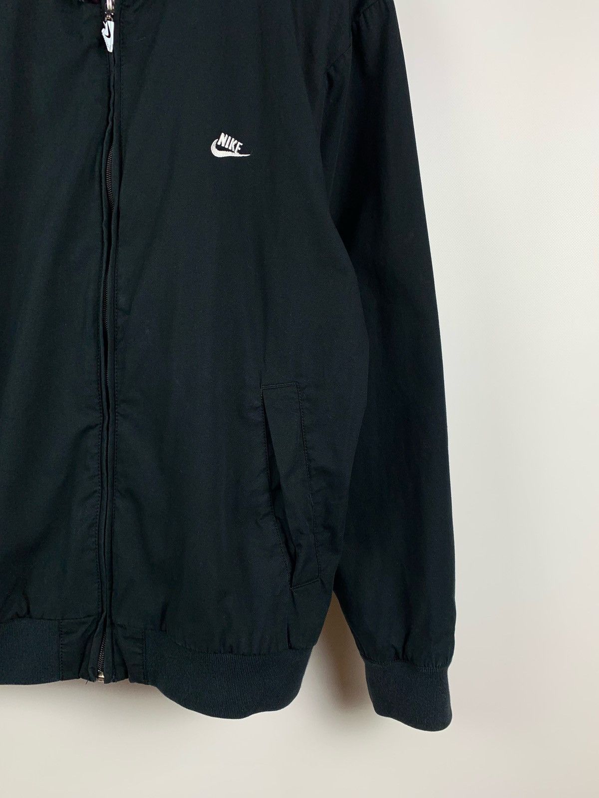 Nike Vintage Nike Air Shoes Zipper Bomber Jacket Size US L / EU 52-54 / 3 - 7 Thumbnail