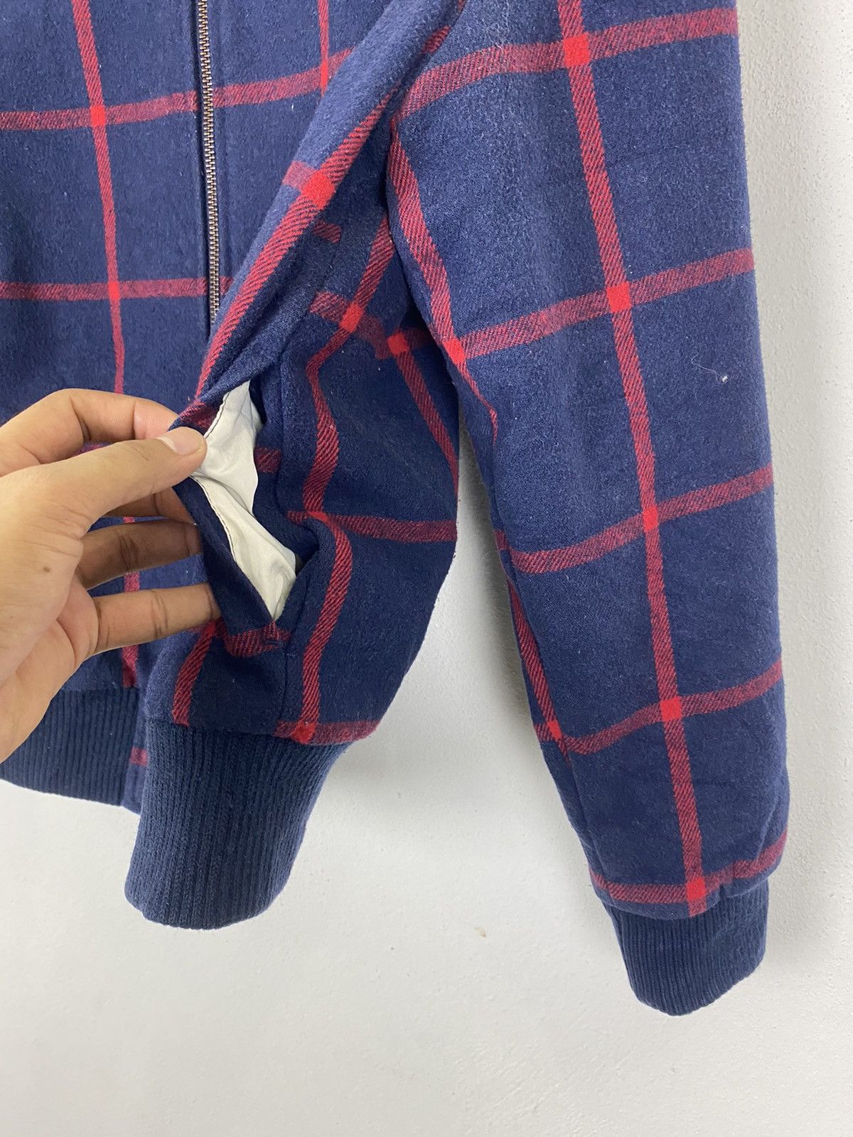 Old Navy OLD NAVY BOMBER STYLE JACKET FLEECE LINING Size US L / EU 52-54 / 3 - 9 Thumbnail