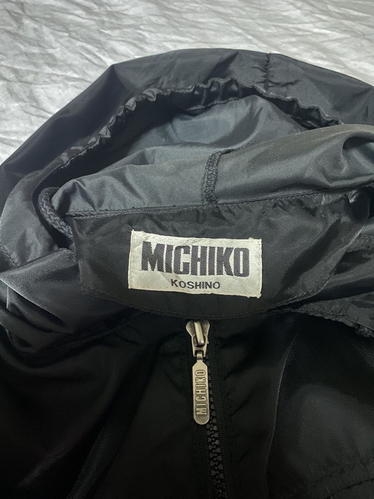 Michiko Koshino × Michiko Koshino London 2 in 1 MICHIKO KOSHINO RAIN JACKET Size US L / EU 52-54 / 3 - 12 Thumbnail