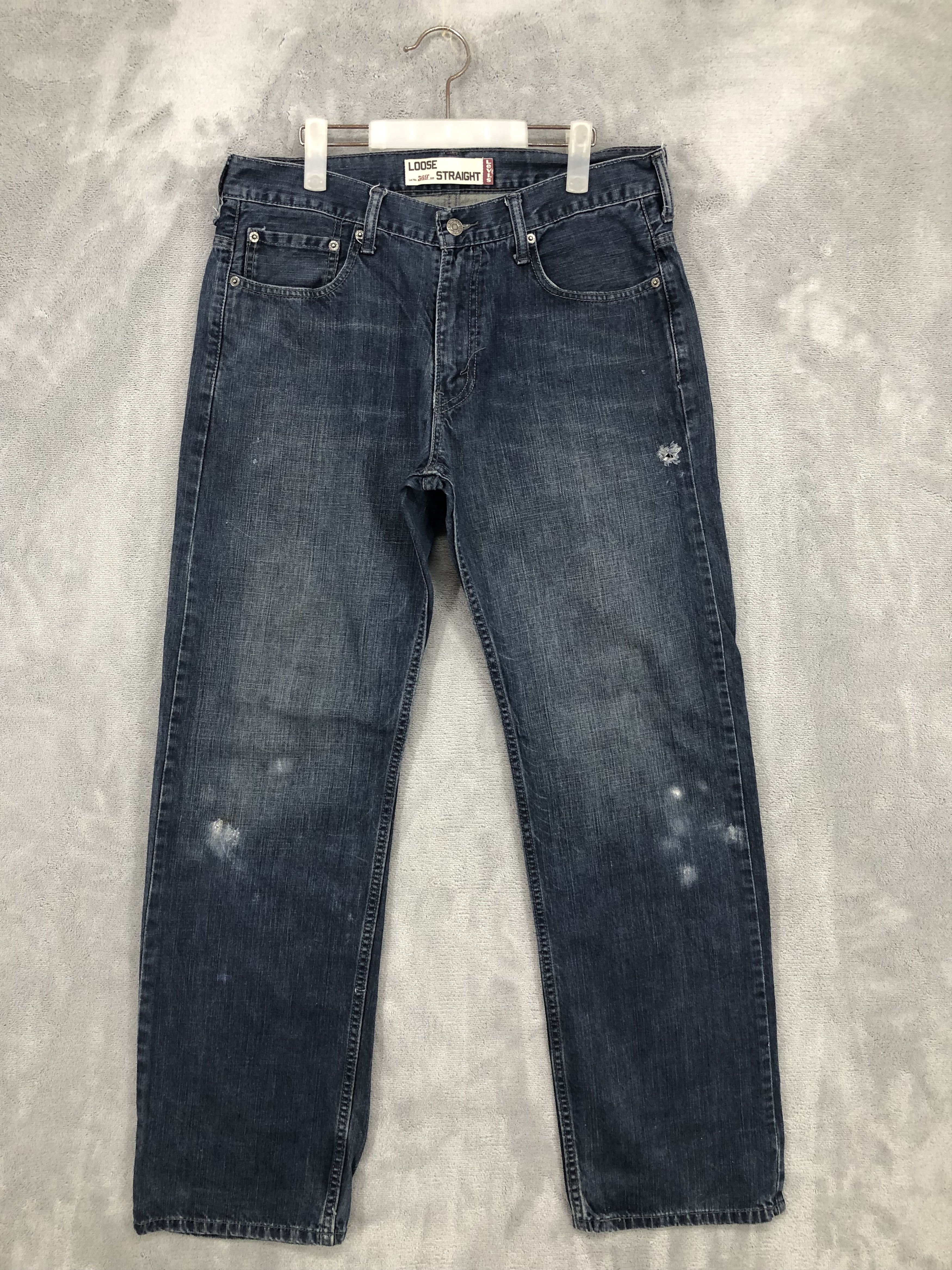 image of Distressed Denim x Levis Vintage Levis 569 Blue Denim Jean, Men's (Size 33)