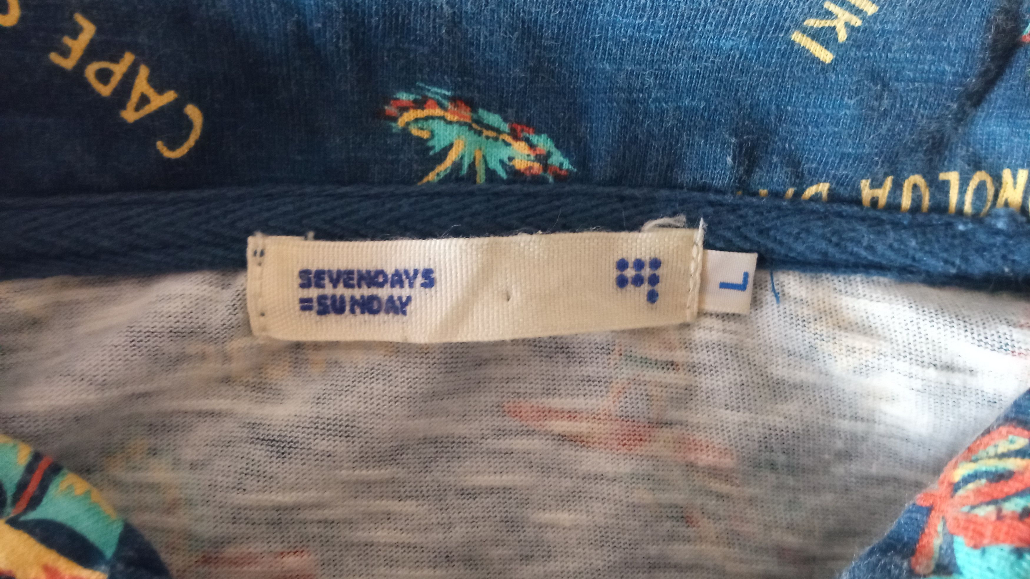 Japanese Brand × Vintage 🔥🔥Sevendays Sunday Full Print Hawaiian Polo T-Shirt Size US M / EU 48-50 / 2 - 17 Thumbnail