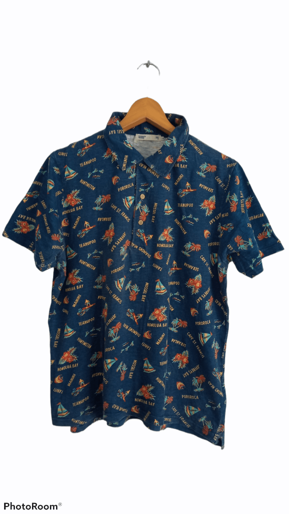 image of Vintage Sevendays Sunday Full Print Hawaiian Polo T-Shirt in Blue, Men's (Size Medium)