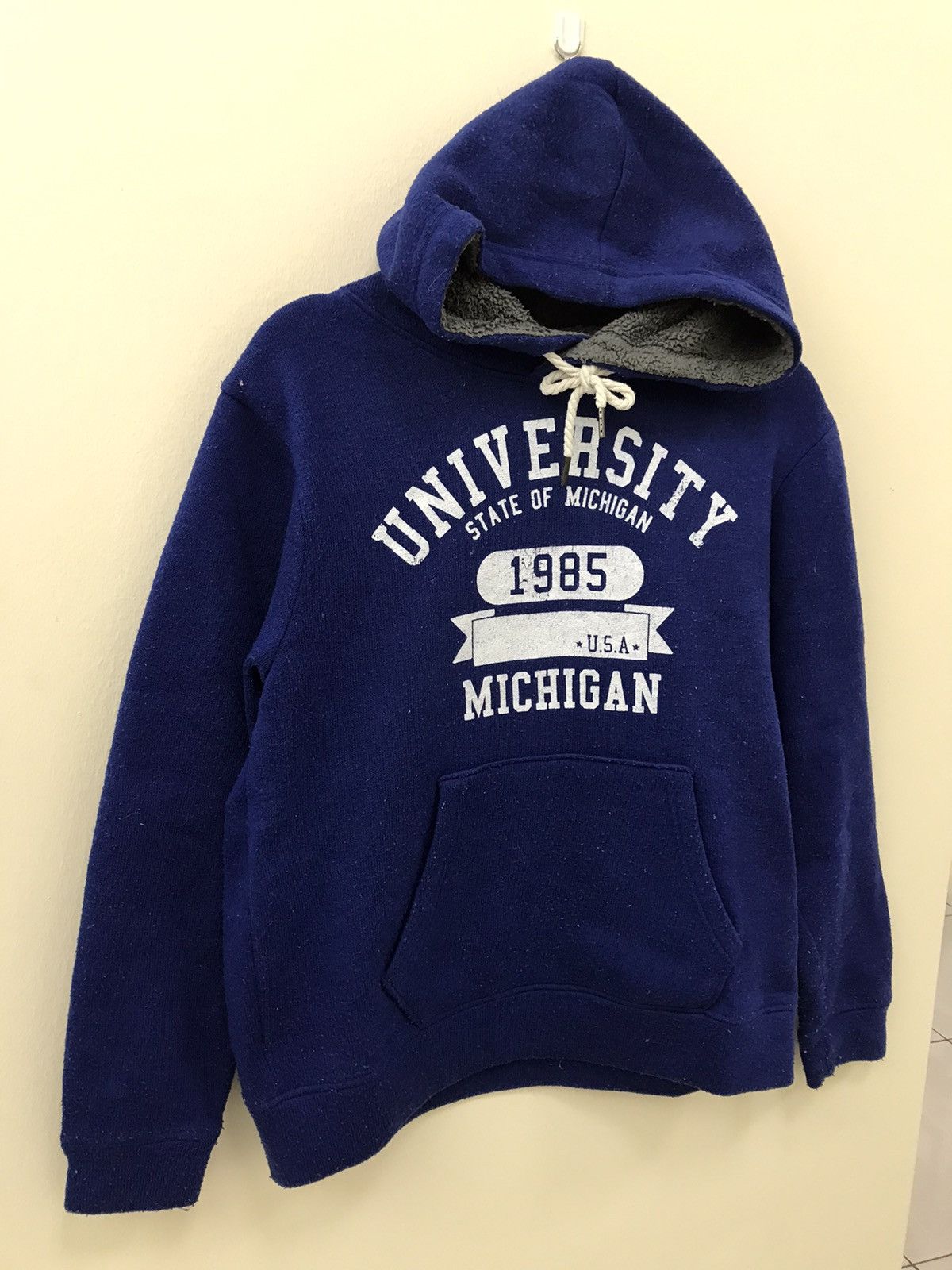 Other Michigan University Hoodie Size US L / EU 52-54 / 3 - 7 Thumbnail