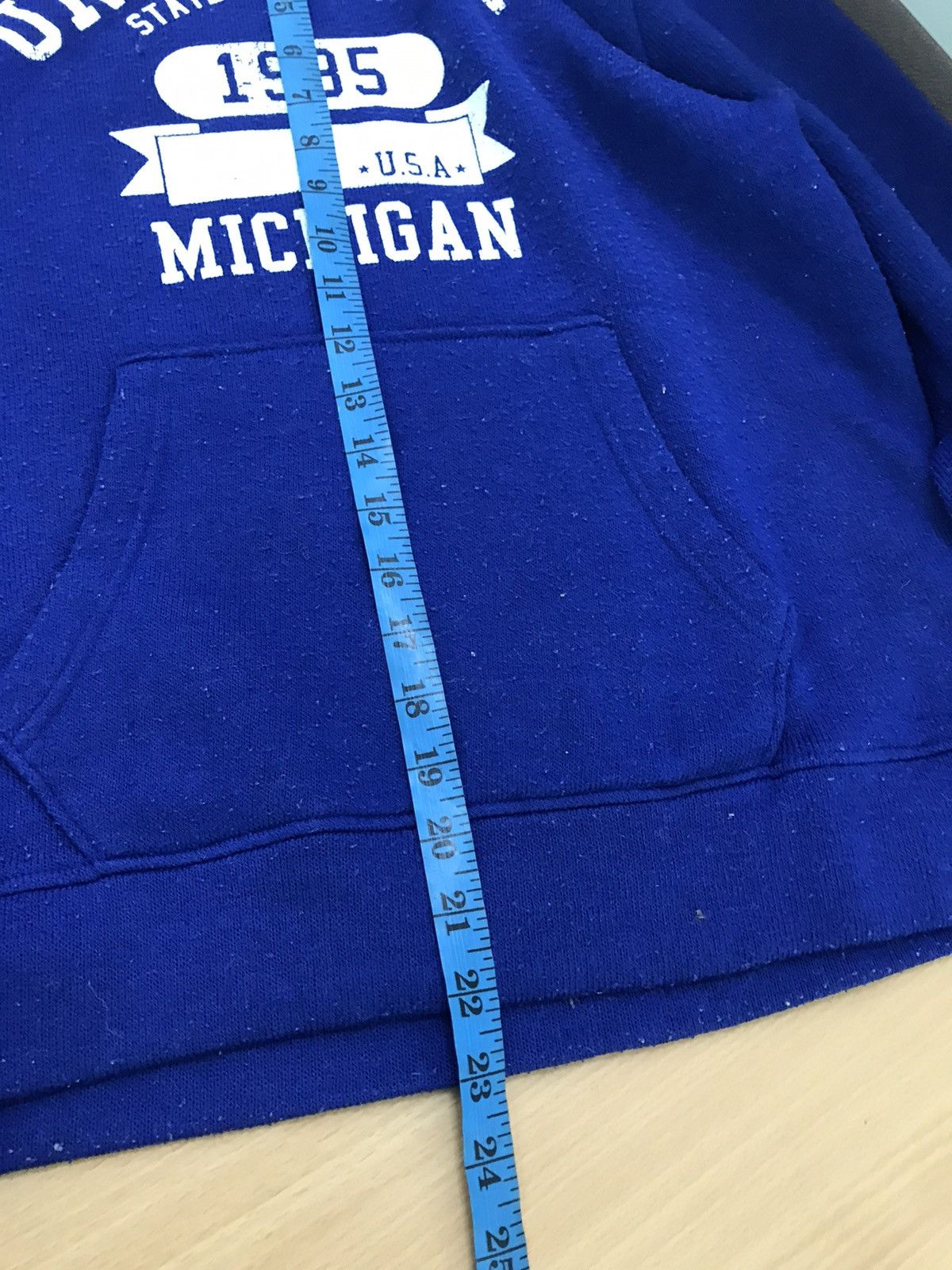 Other Michigan University Hoodie Size US L / EU 52-54 / 3 - 13 Thumbnail