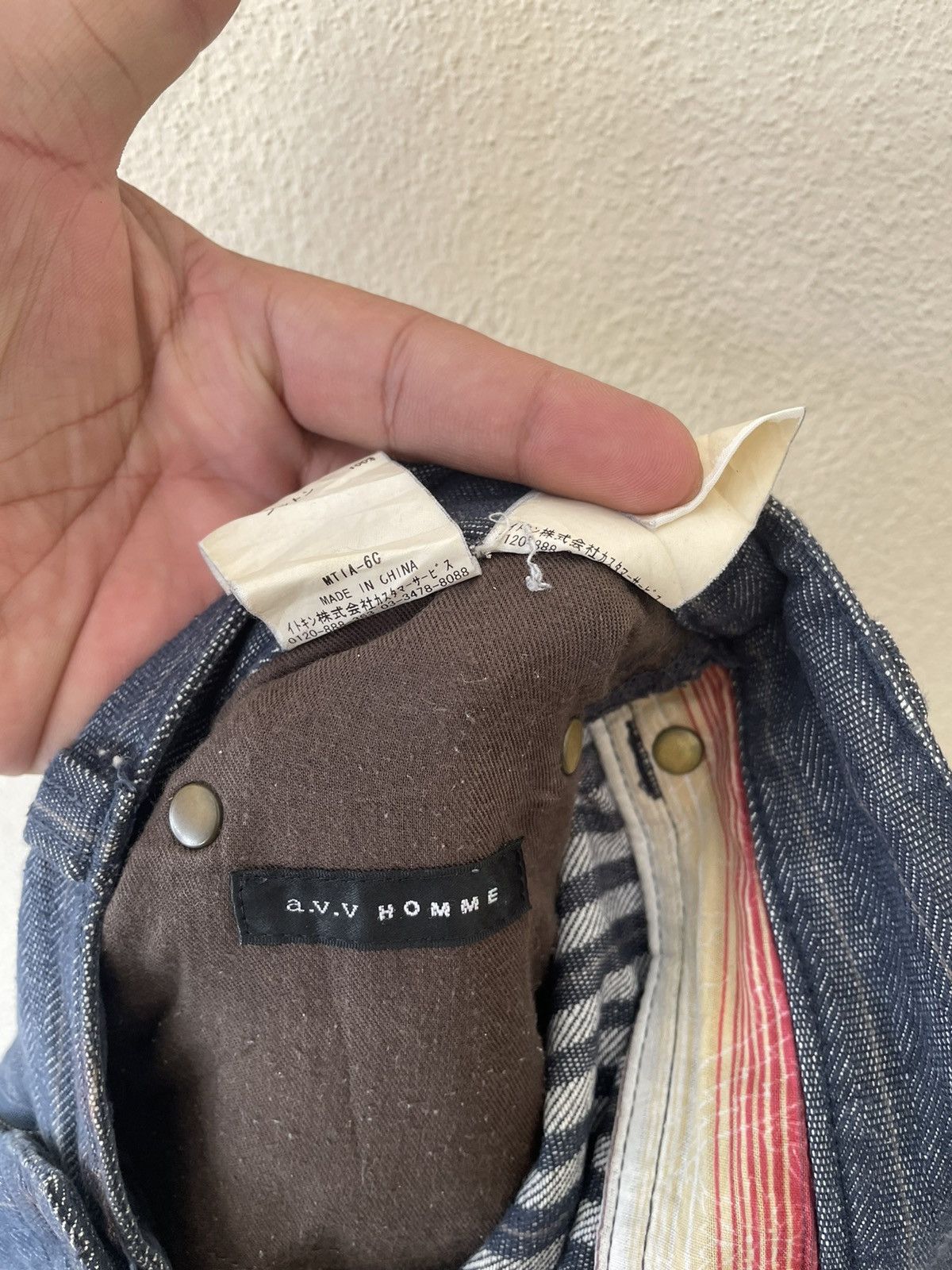 Japanese Brand AVV HOMME RIPPED DENIM Size US 33 - 13 Thumbnail