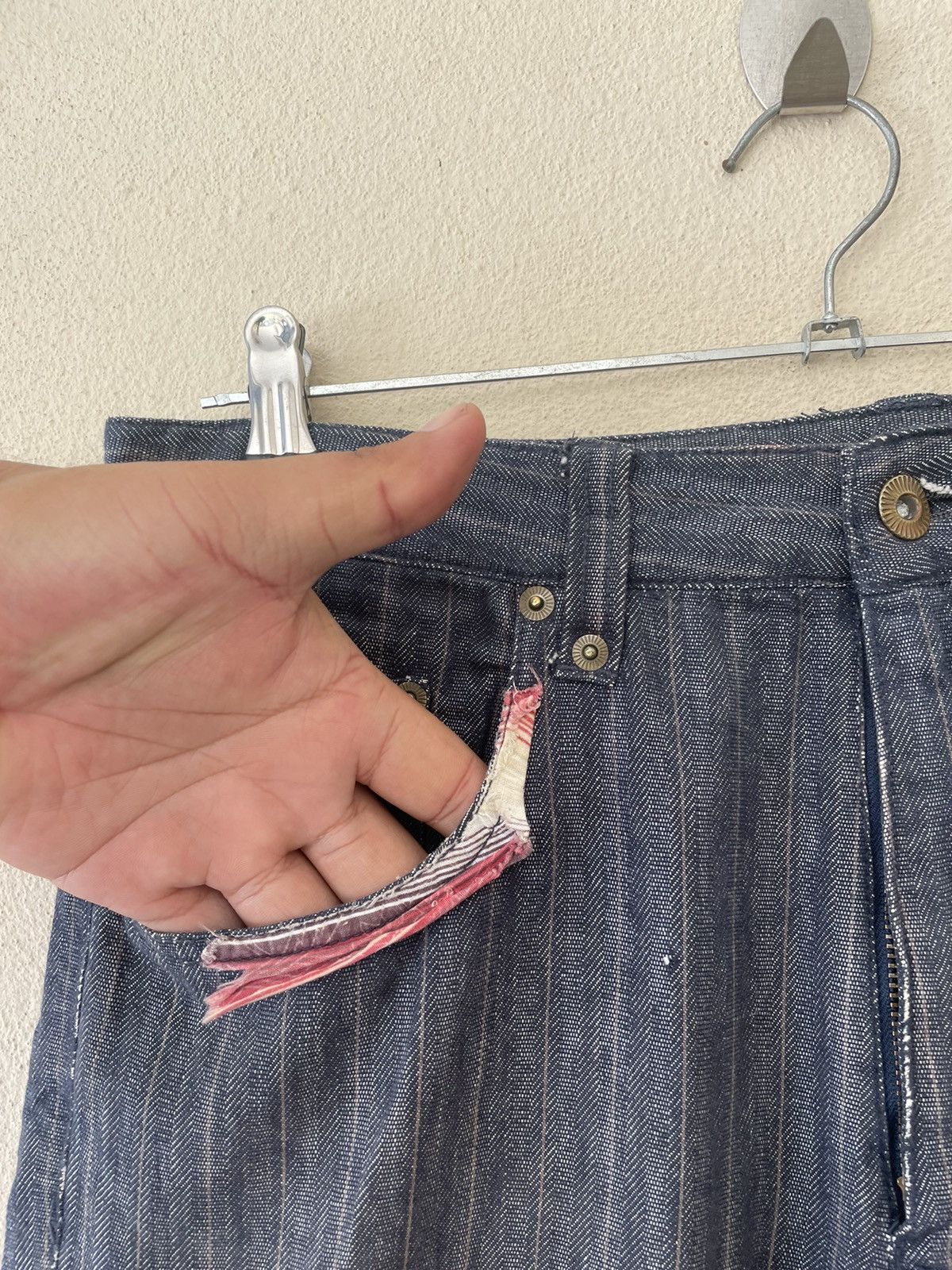 Japanese Brand AVV HOMME RIPPED DENIM Size US 33 - 4 Thumbnail