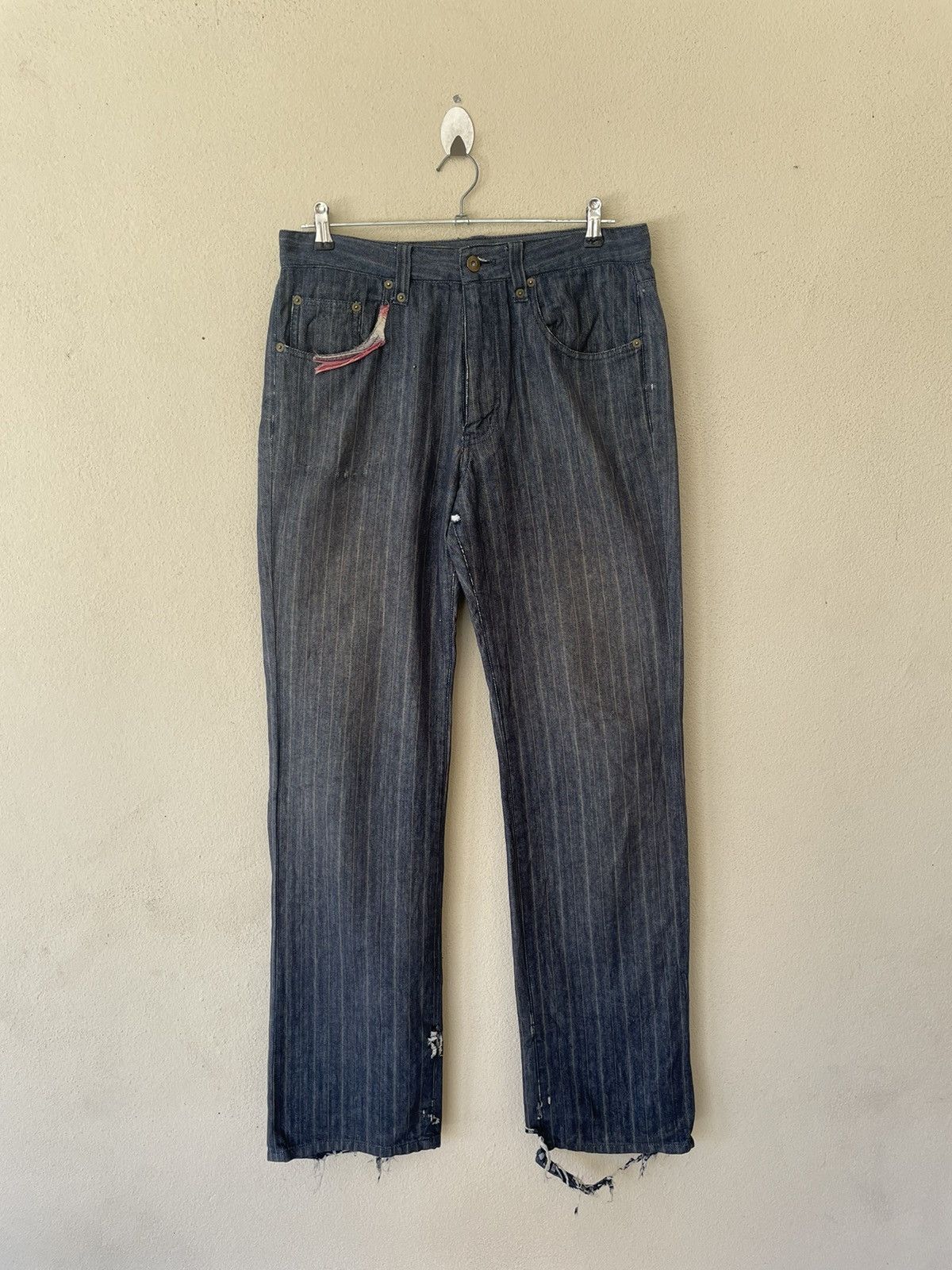 Japanese Brand AVV HOMME RIPPED DENIM Size US 33 - 1 Thumbnail