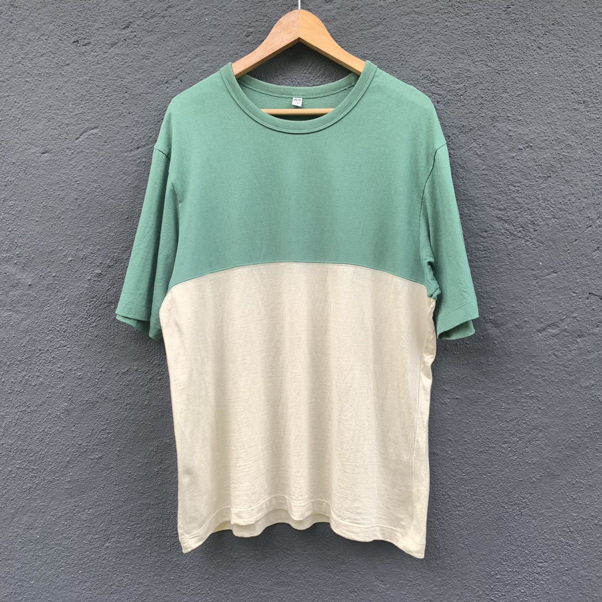 Uniqlo 💥STEALS💥 Uniqlo Japanese Brand Oversize Tee Size US L / EU 52-54 / 3 - 1 Thumbnail
