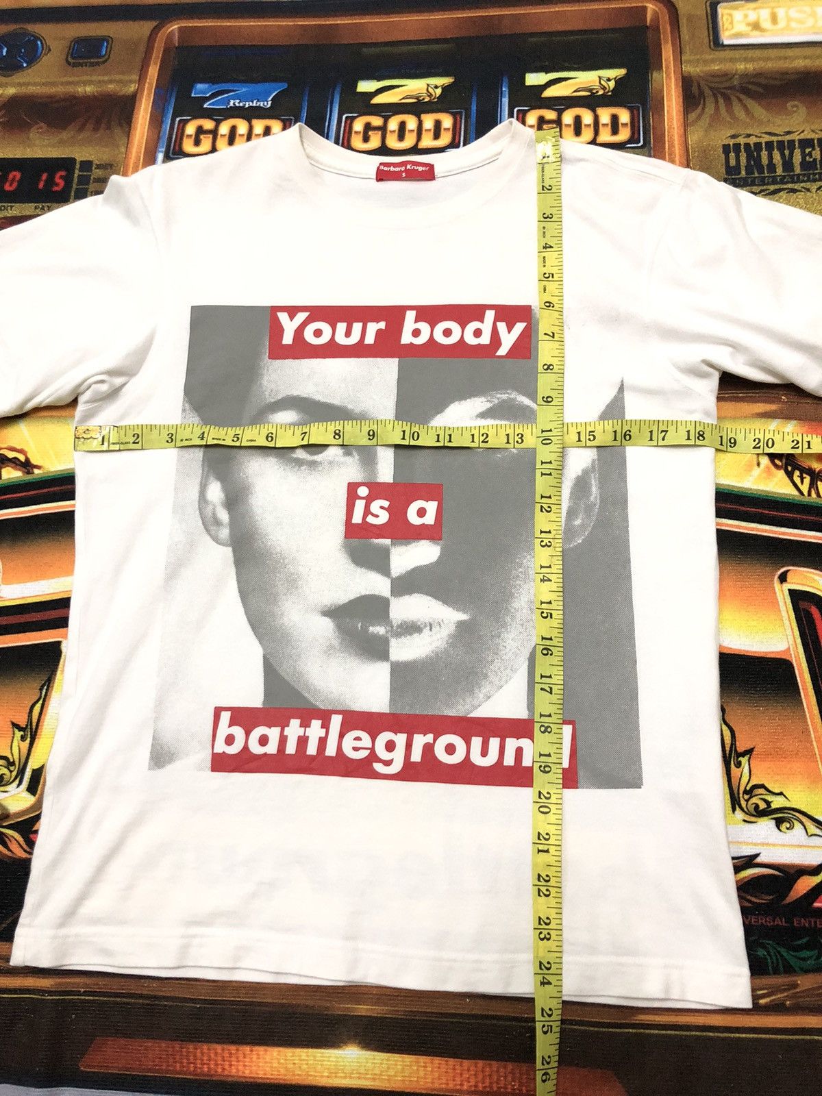 Japanese Brand VINTAGE BARBARA KRUGER YOUR BODY IS A BATTLE GROUND SHIRT Size US S / EU 44-46 / 1 - 5 Thumbnail