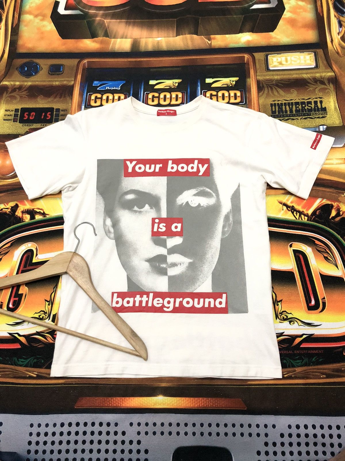 Japanese Brand VINTAGE BARBARA KRUGER YOUR BODY IS A BATTLE GROUND SHIRT Size US S / EU 44-46 / 1 - 1 Thumbnail