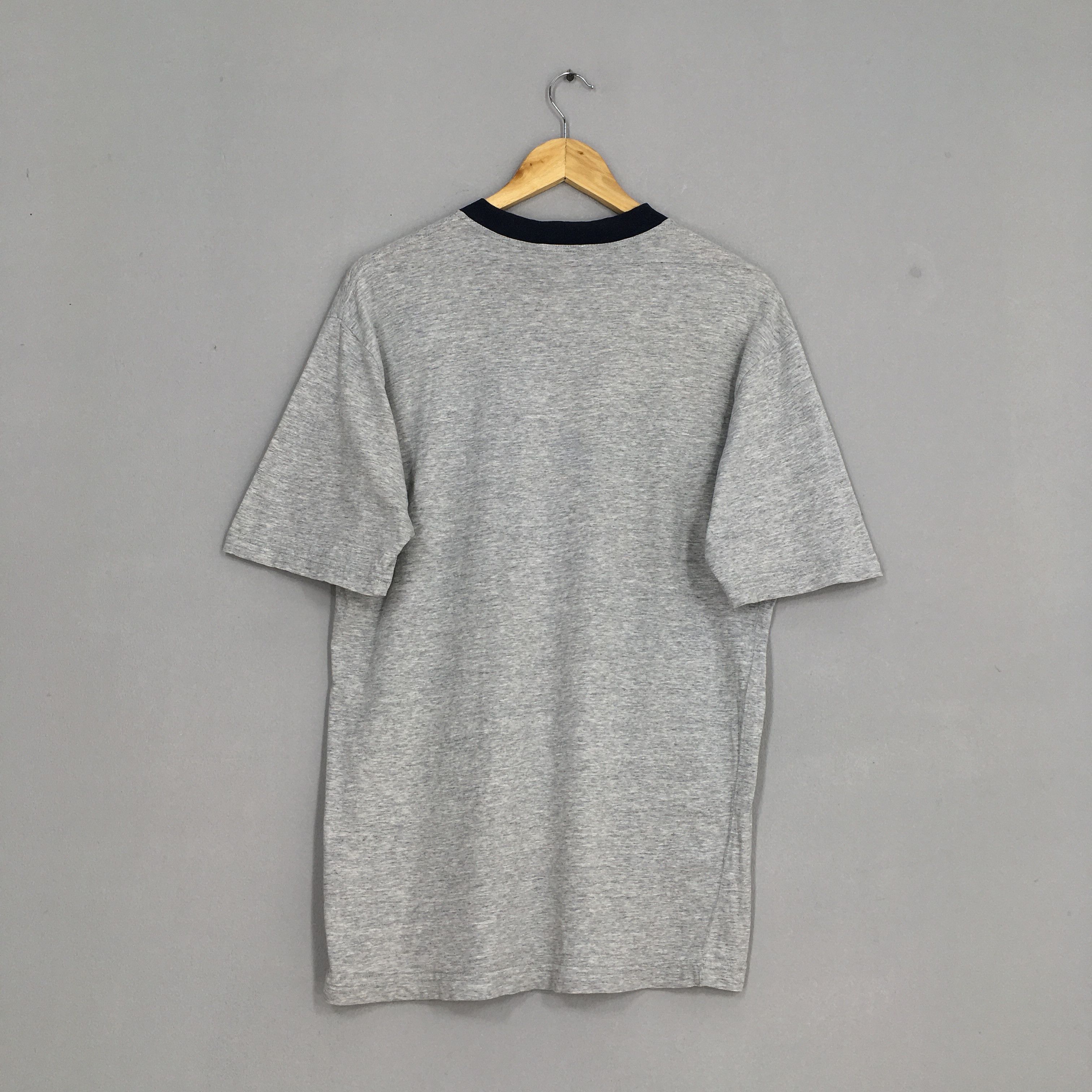 Designer × Trussardi × Vintage Vintage Trussardi Jeans Gray Tshirt Medium Size US M / EU 48-50 / 2 - 8 Thumbnail
