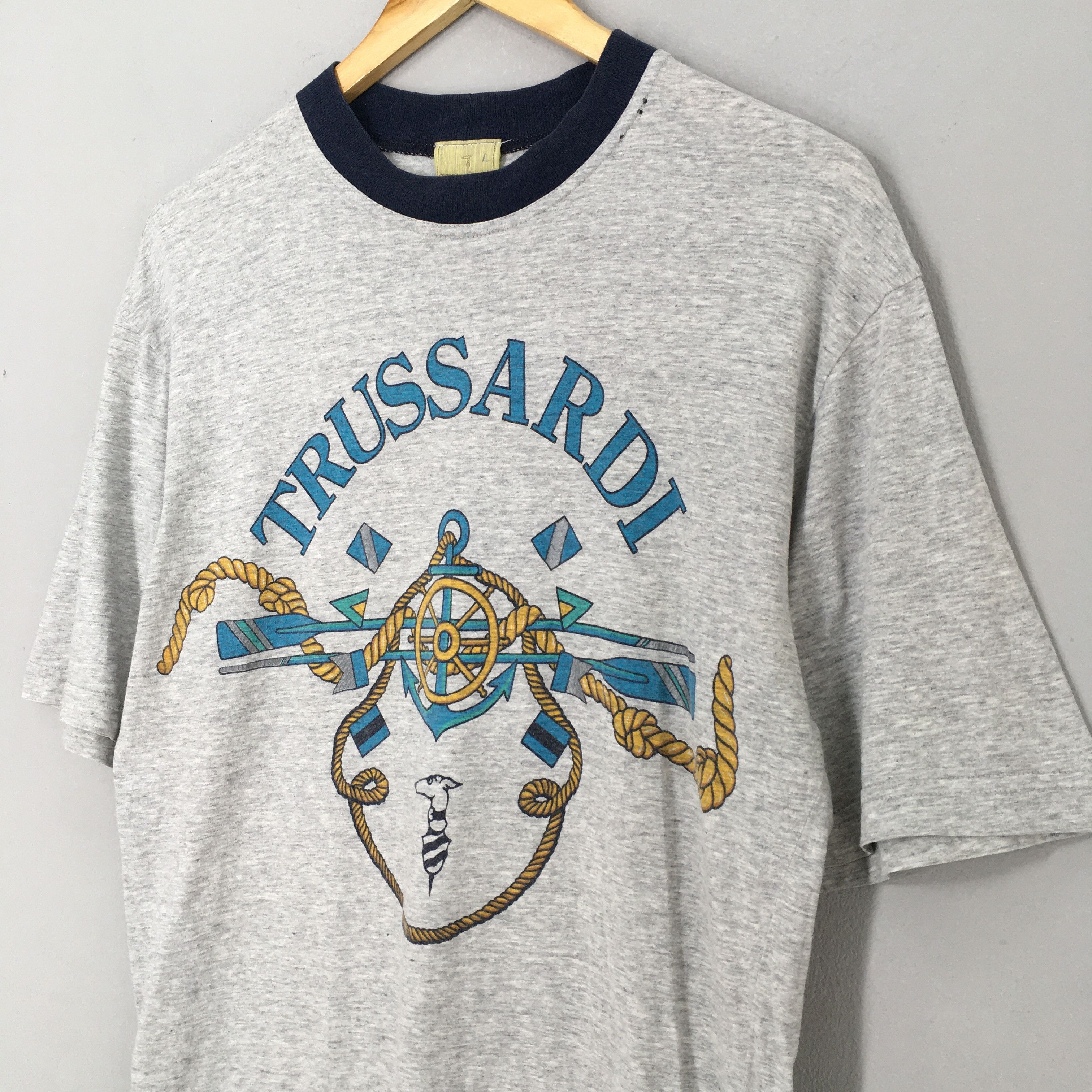 Designer × Trussardi × Vintage Vintage Trussardi Jeans Gray Tshirt Medium Size US M / EU 48-50 / 2 - 5 Thumbnail