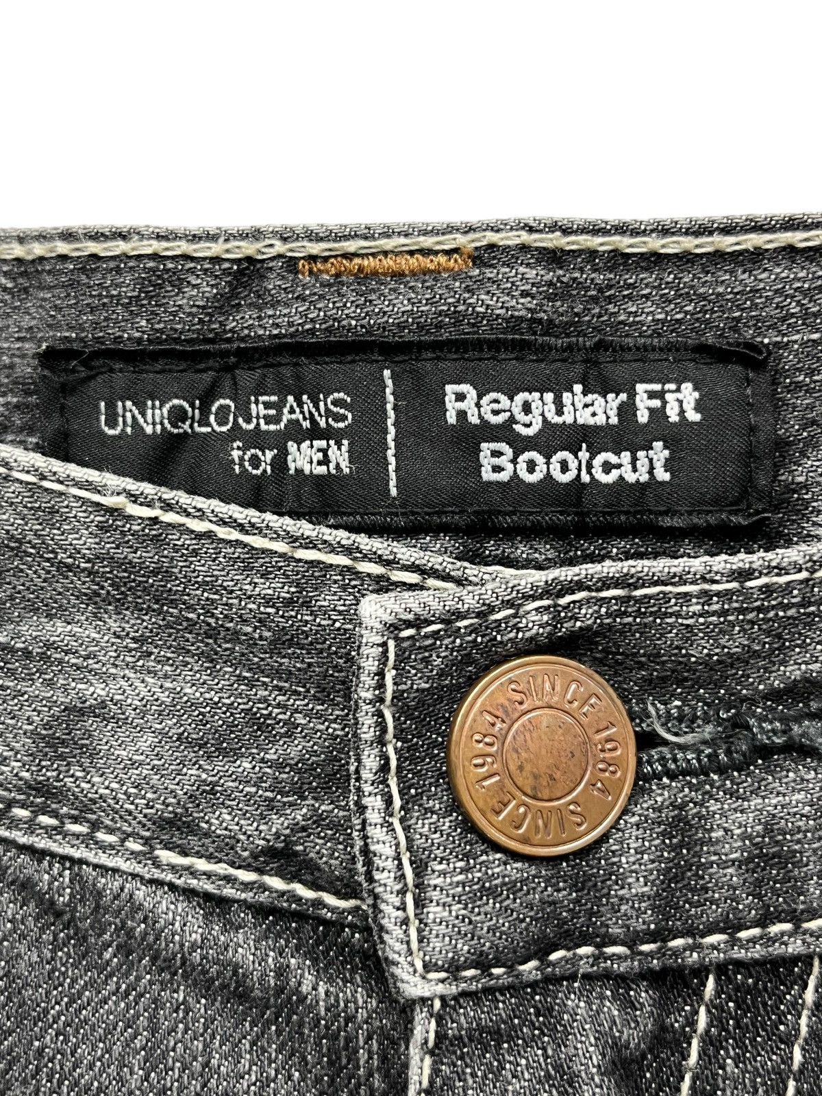 Uniqlo 🔥UNIQLO Distressed Wash Black Regular Fit Boot Cut Flare Size US 30 / EU 46 - 7 Thumbnail