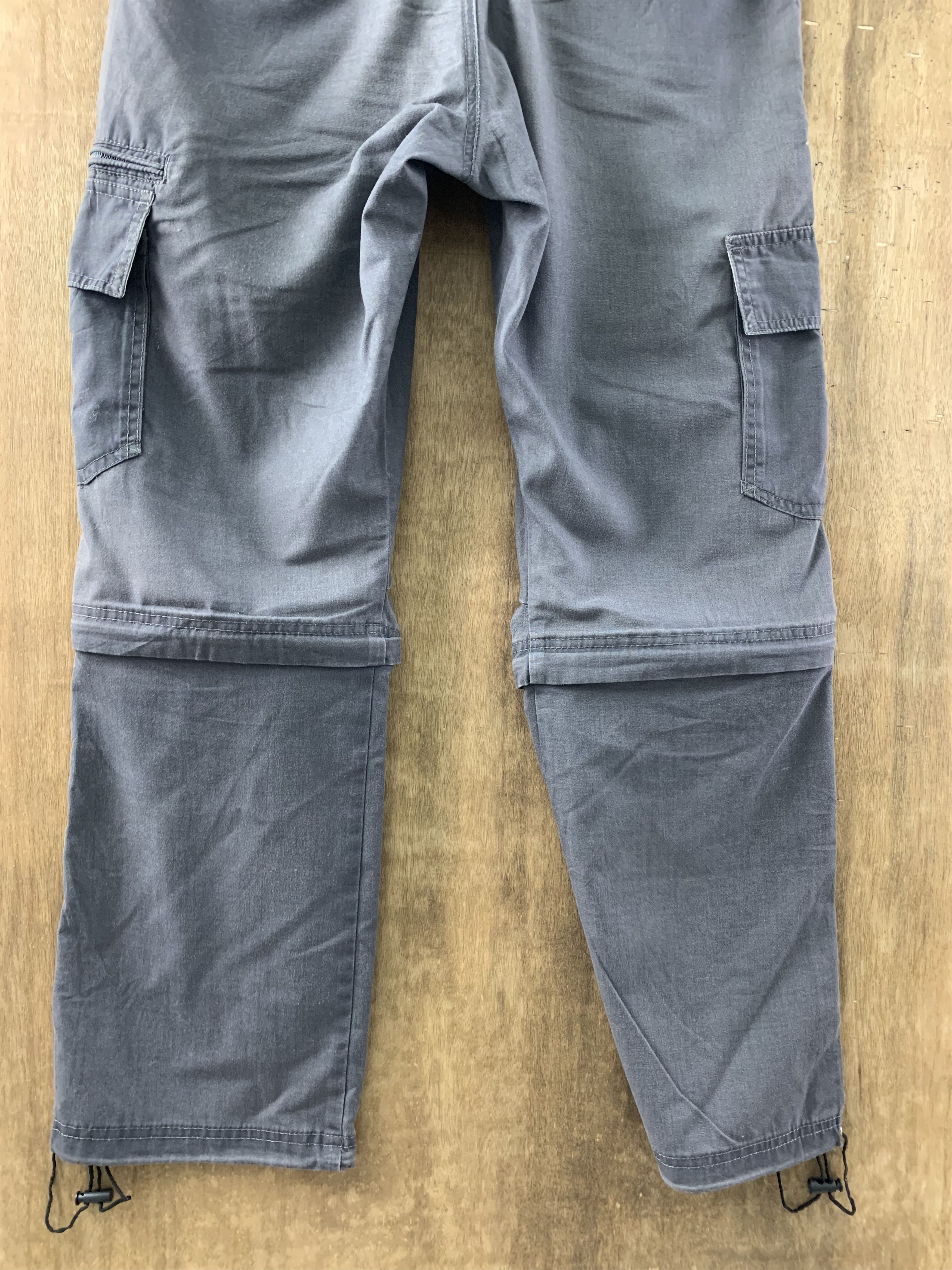 Japanese Brand Cargo Pants Multipocket Japanese Branded Streetwear 2In1 Size US 31 - 13 Thumbnail