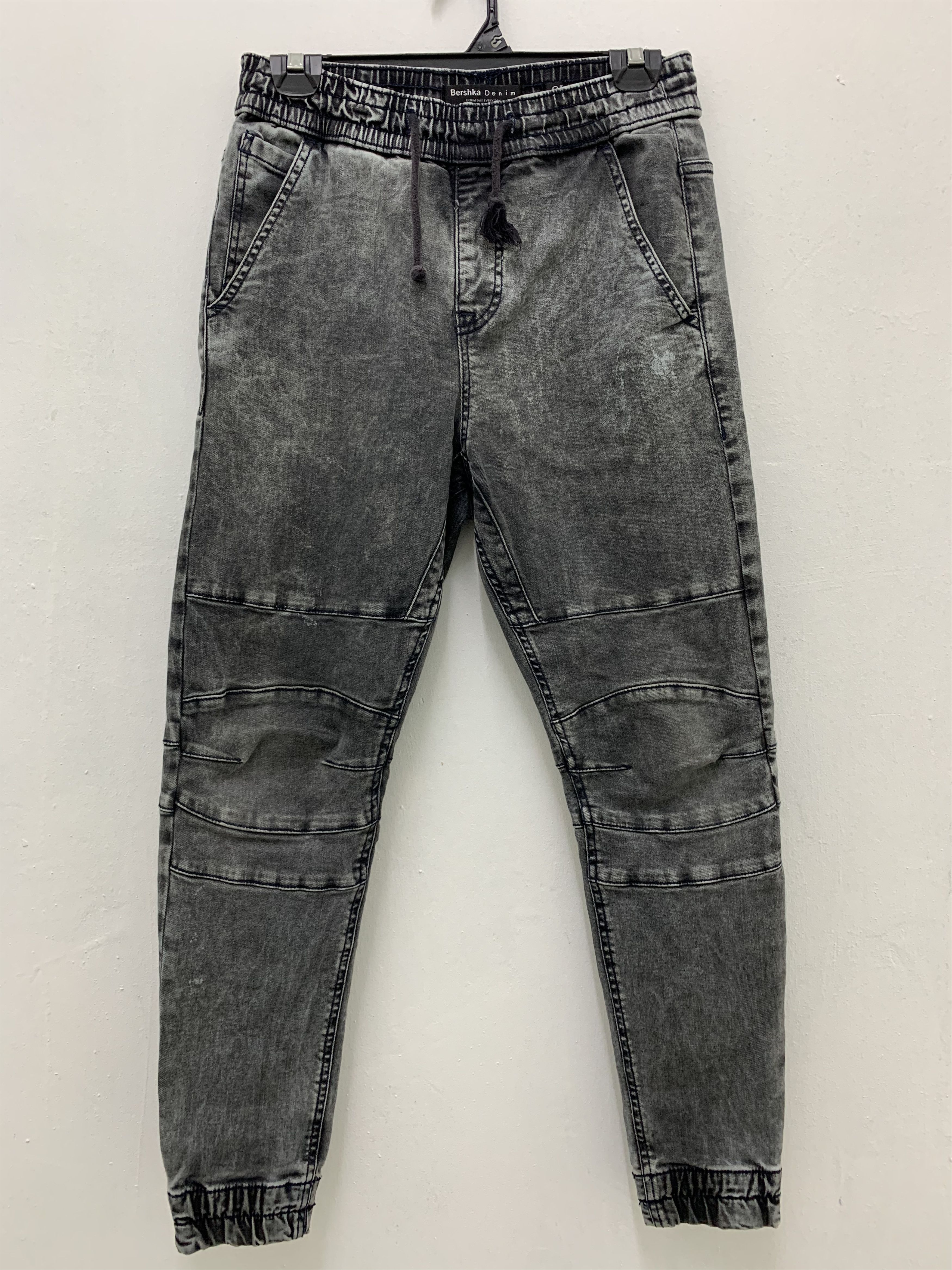 image of Bershka Joggers Pants Besrshka Doublee Knee Faded Grey in Fade To Grey, Men's (Size 28)