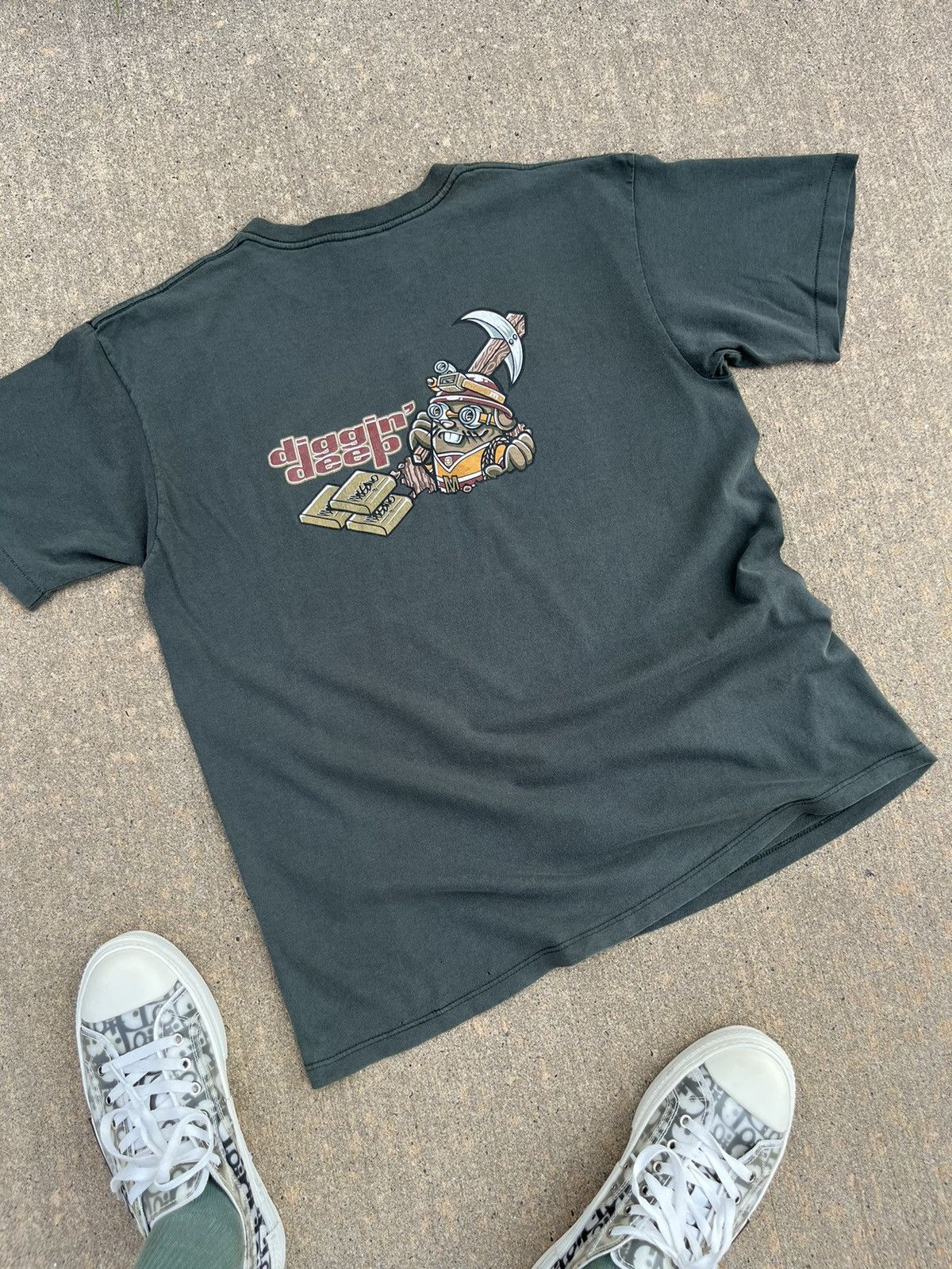 image of 90’S Mossimo “Diggin’ Deep” Faded T-Shirt in Green/Faded, Men's (Size Large)