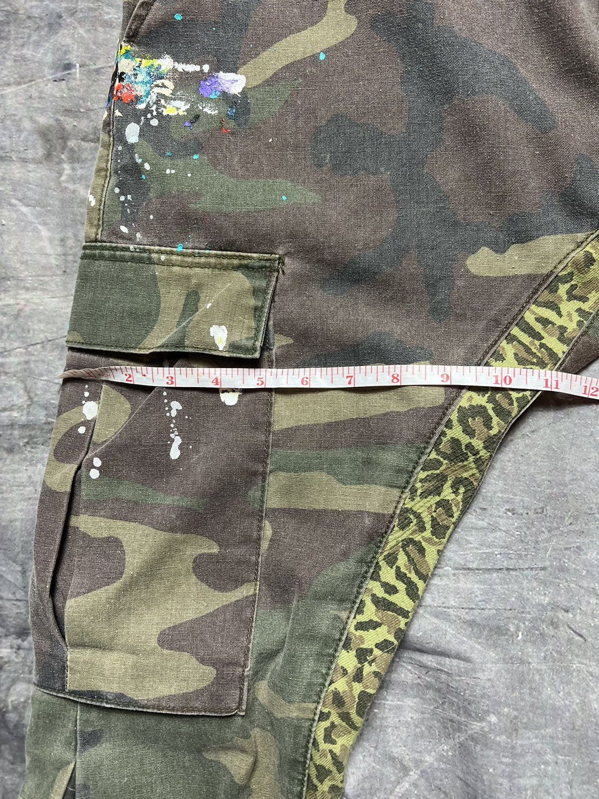 Gallery Dept. GALLERY DEPT Camo Flare Cargo Pants Size US 32 / EU 48 - 15 Thumbnail
