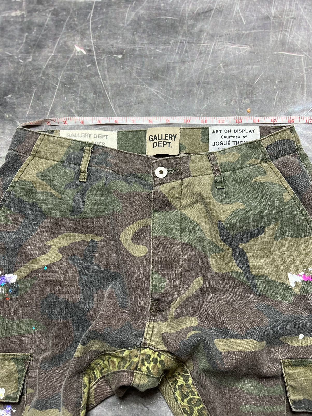 Gallery Dept. GALLERY DEPT Camo Flare Cargo Pants Size US 32 / EU 48 - 14 Thumbnail