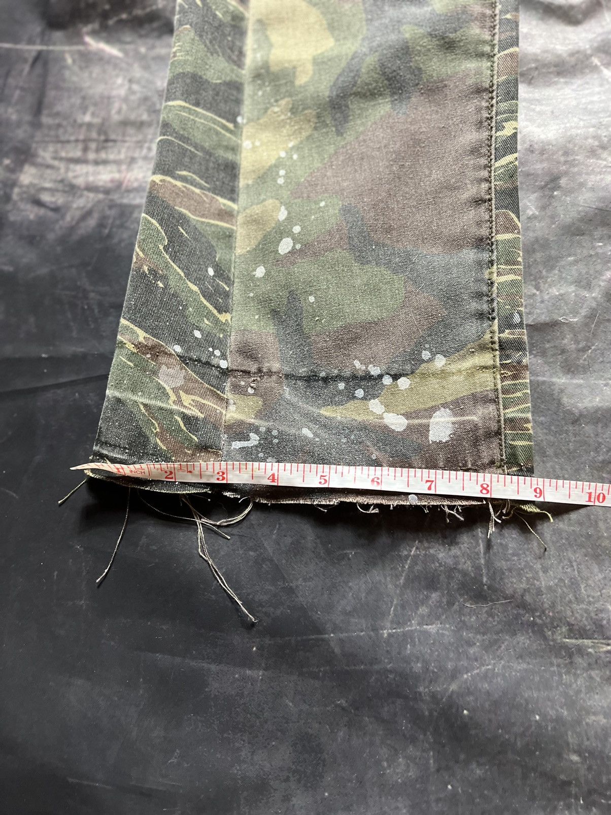 Gallery Dept. GALLERY DEPT Camo Flare Cargo Pants Size US 32 / EU 48 - 16 Thumbnail