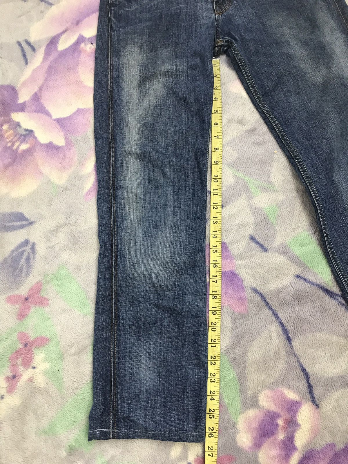 Levi's Vintage Clothing Levis 511 Blue Denim Jeans Mexico Distressed Slim Fits Size US 31 - 12 Thumbnail