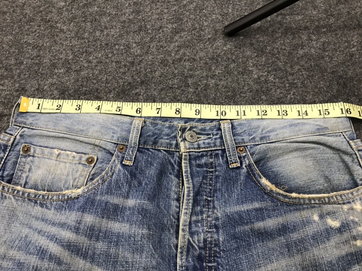 Levi's Vintage Clothing Levi’s 501 Blue Denim Jeans Distressed Vintage Size US 31 - 17 Thumbnail