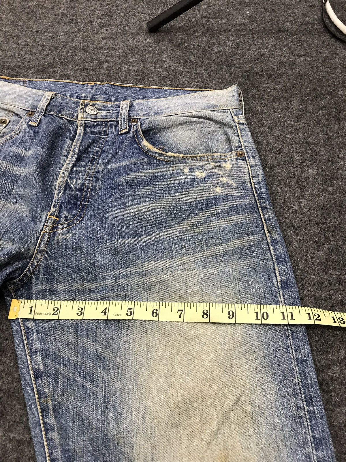 Levi's Vintage Clothing Levi’s 501 Blue Denim Jeans Distressed Vintage Size US 31 - 21 Thumbnail