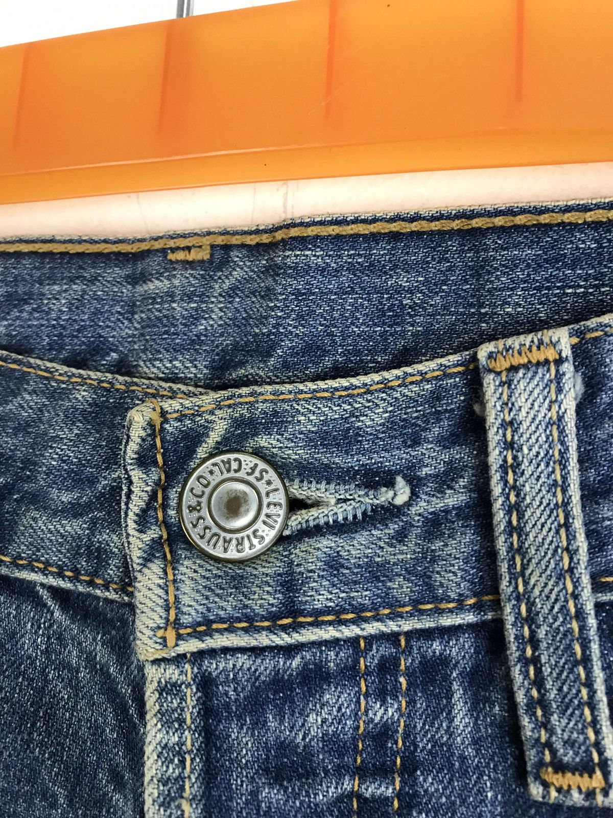Levi's Vintage Clothing Levi’s 501 Blue Denim Jeans Distressed Vintage Size US 31 - 11 Thumbnail