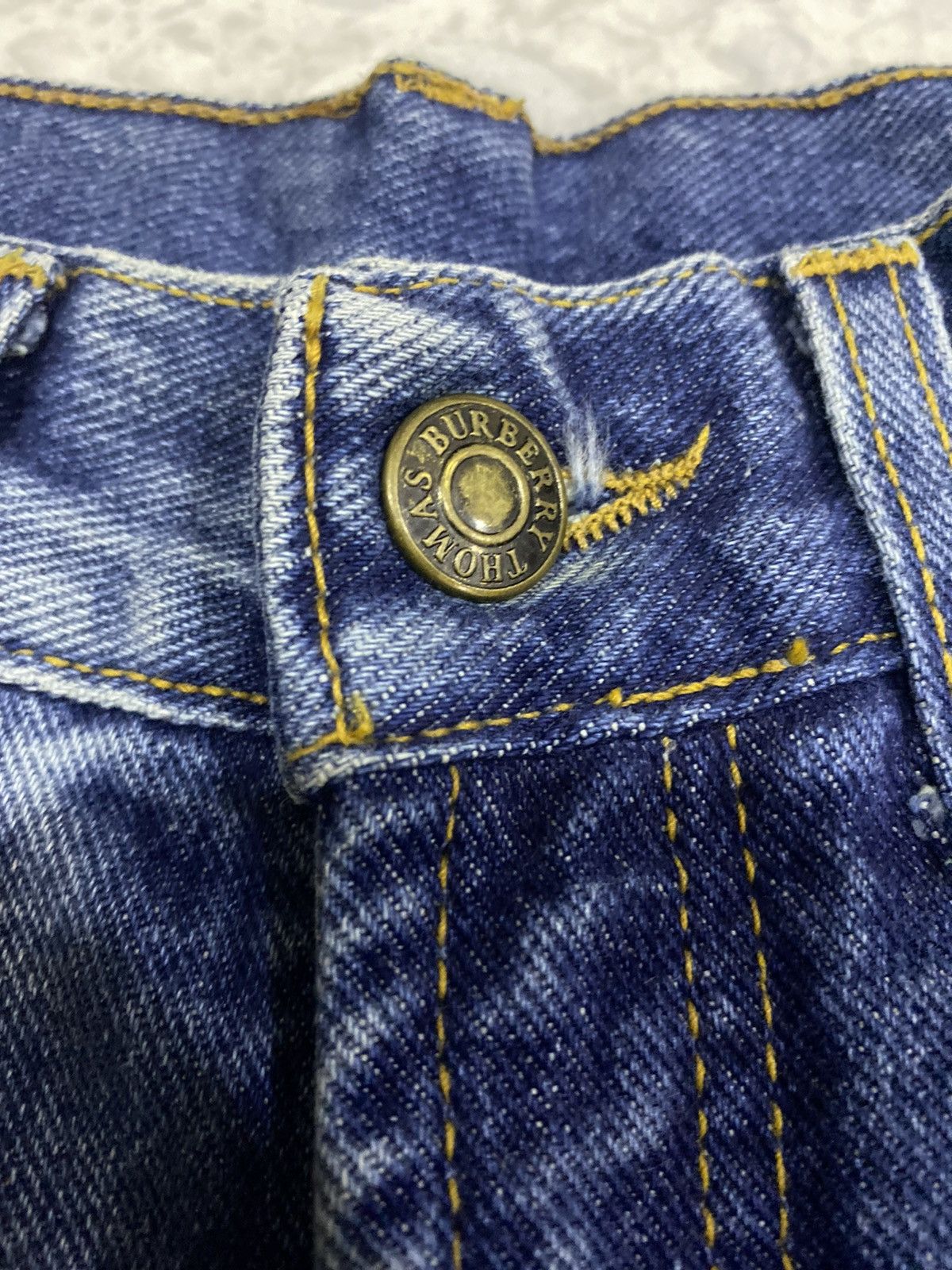 Burberry × Vintage Vtg THOMAS BURBERRY iconic logo spell out high waist jeans Size 25" / US 0 / IT 36 - 7 Thumbnail