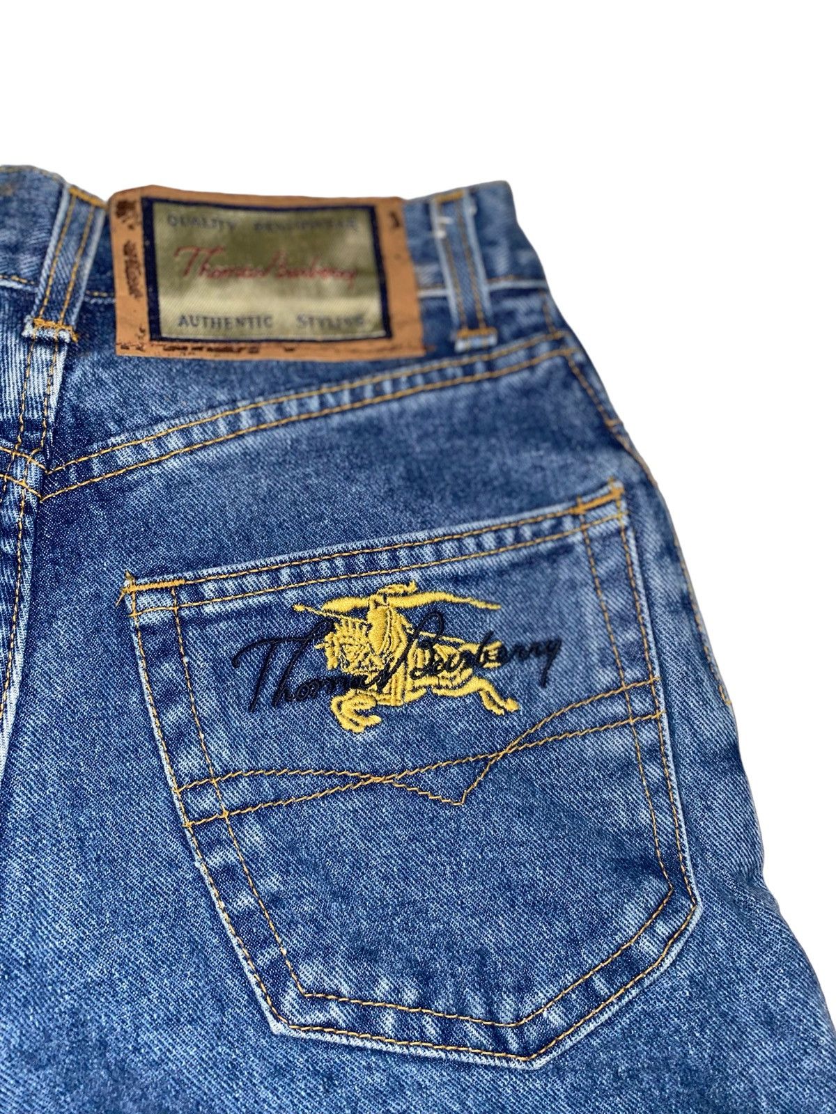 Burberry × Vintage Vtg THOMAS BURBERRY iconic logo spell out high waist jeans Size 25" / US 0 / IT 36 - 2 Thumbnail