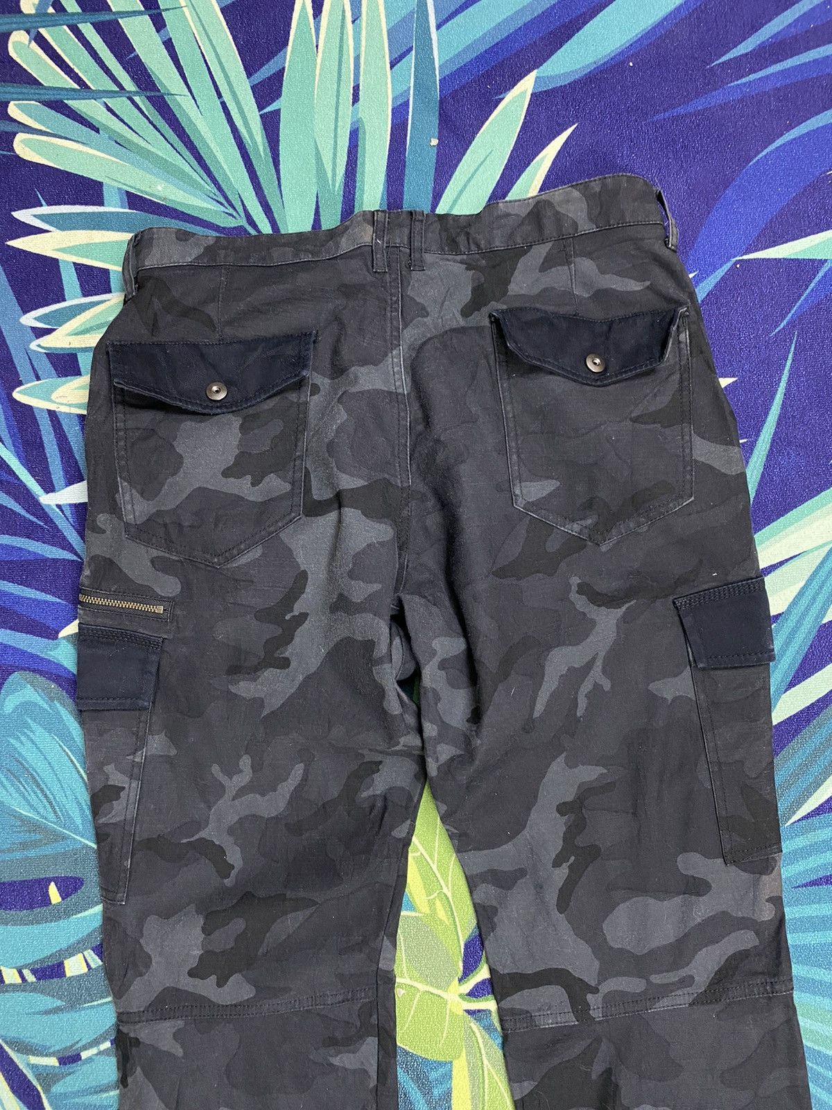 Japanese Brand Semantic design Camo cargo pant style Size US 32 / EU 48 - 5 Thumbnail