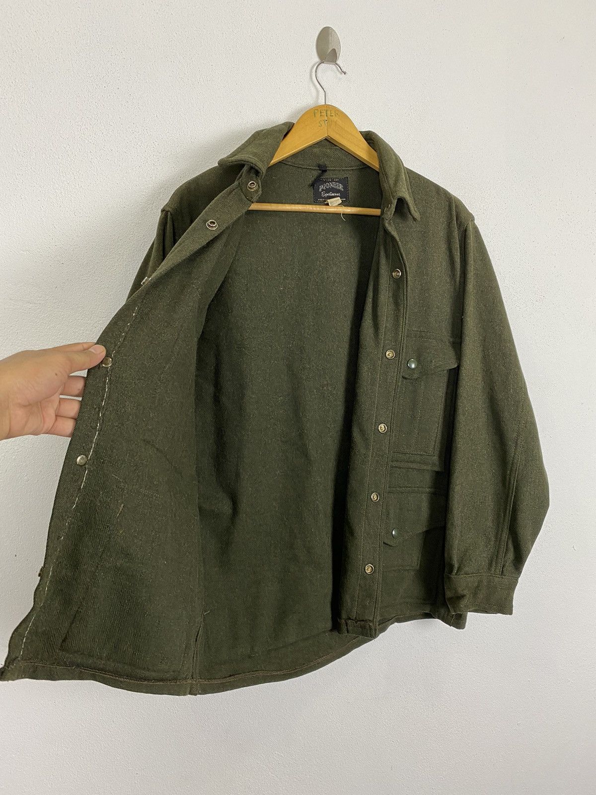 Other VINTAGE PIONEER SPORTWEAR MULTI-POCKET WOOL JACKET Size US L / EU 52-54 / 3 - 4 Thumbnail
